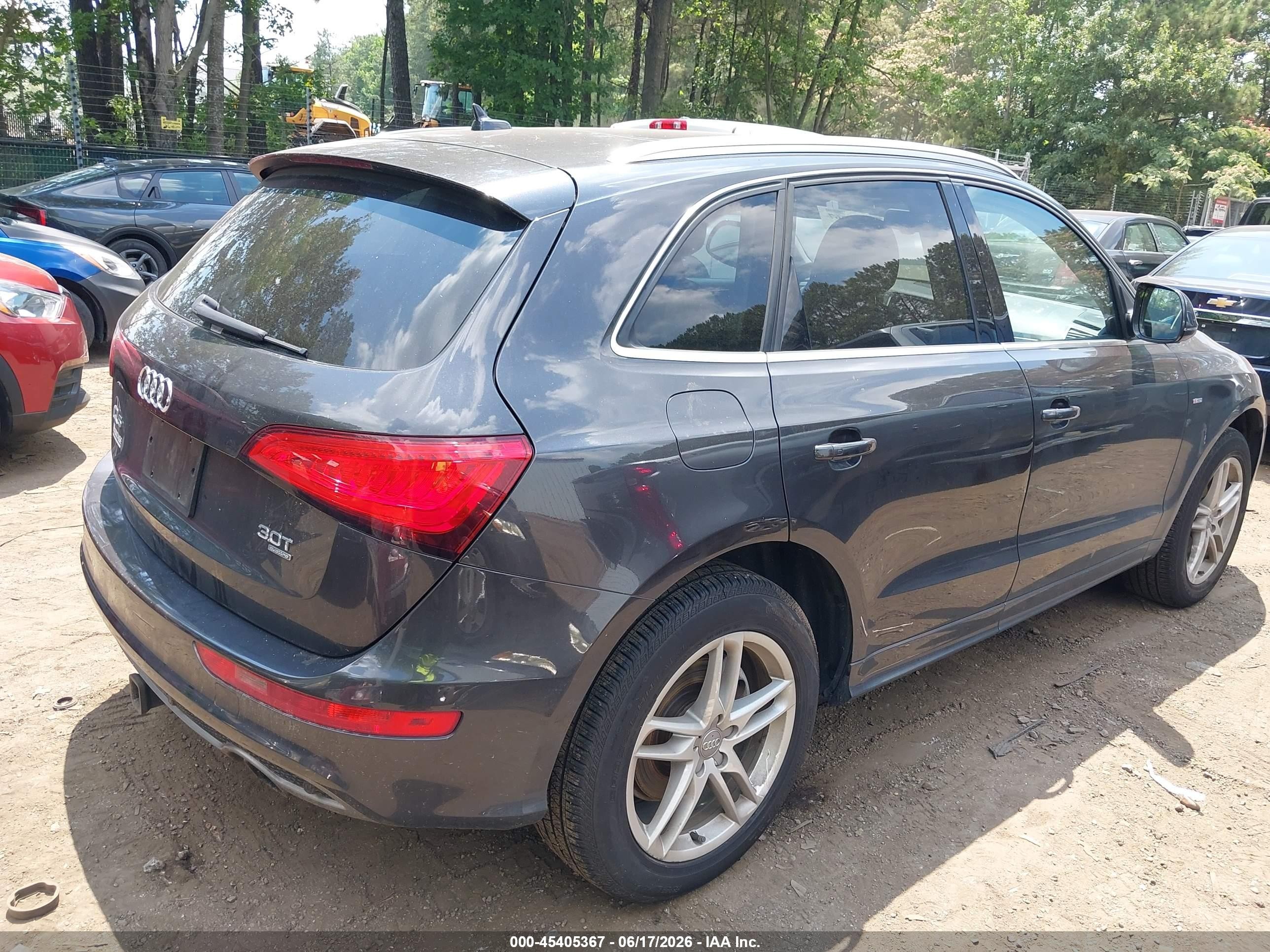 2014 Audi Q5 3.0t Premium Plus Серый vin: WA1WGAFP9EA080118
