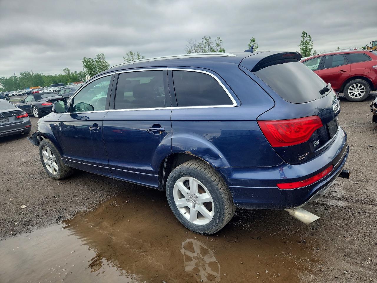 2015 Audi Q7 Prestige Blue vin: WA1WGCFE6FD011722