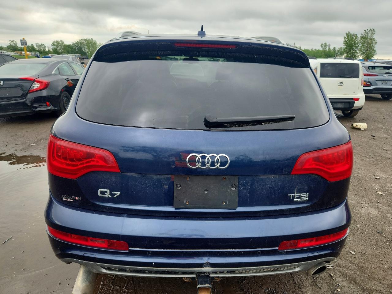 2015 Audi Q7 Prestige Blue vin: WA1WGCFE6FD011722