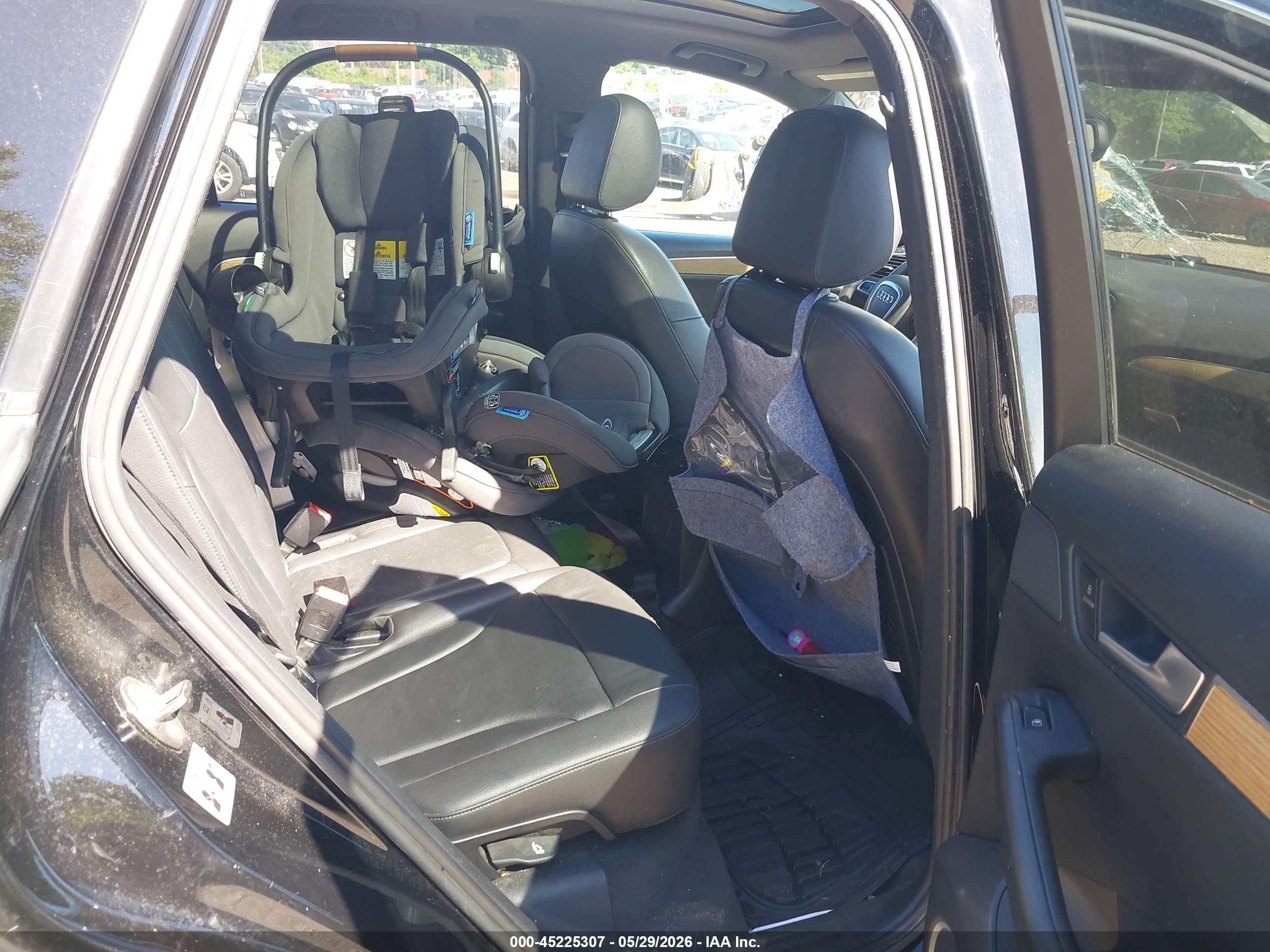2011 Audi Q5 3.2 Premium Plus Black vin: WA1WKAFP0BA107927