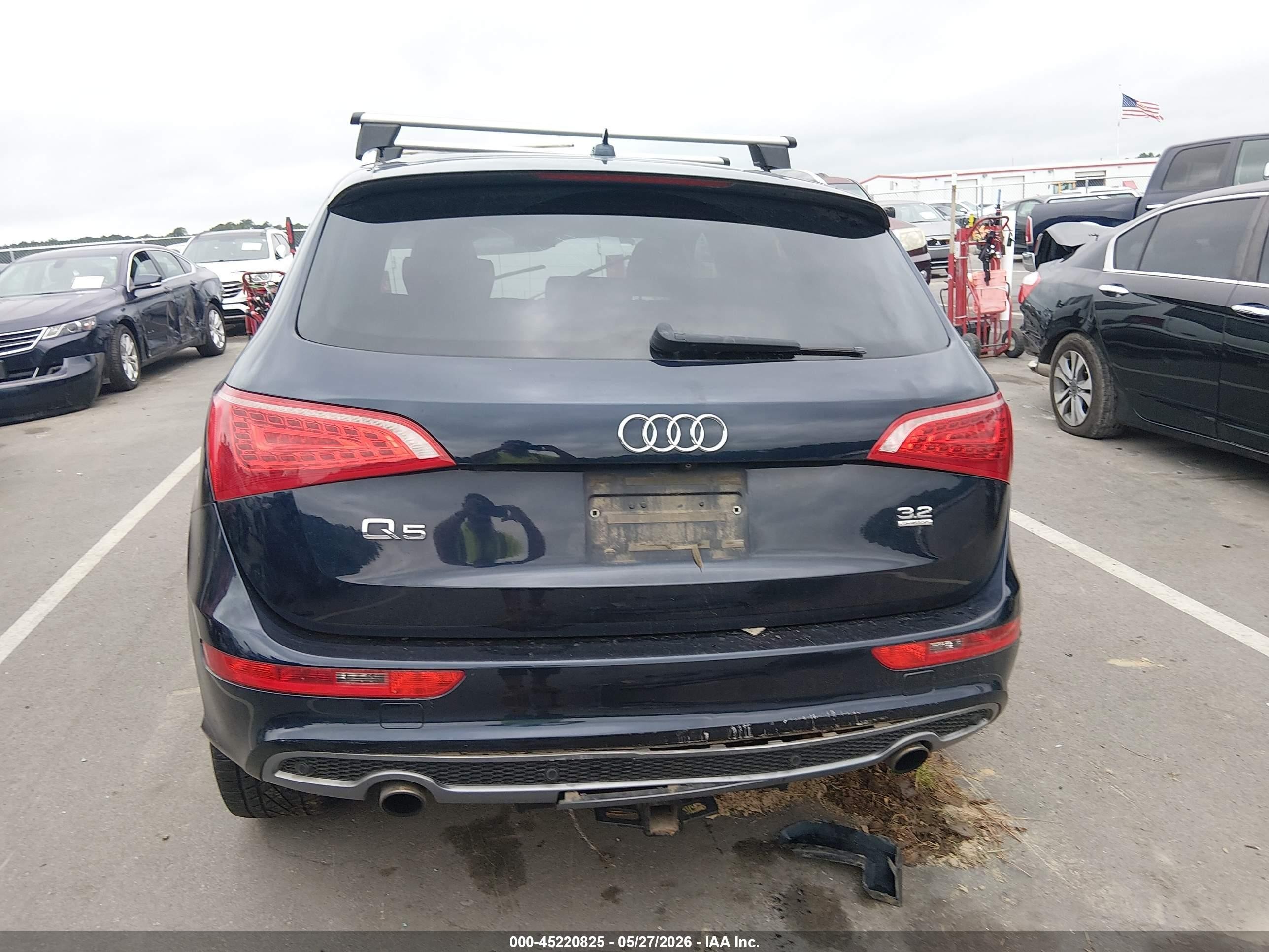2010 Audi Q5 3.2 Premium Синий vin: WA1WKAFP2AA066621