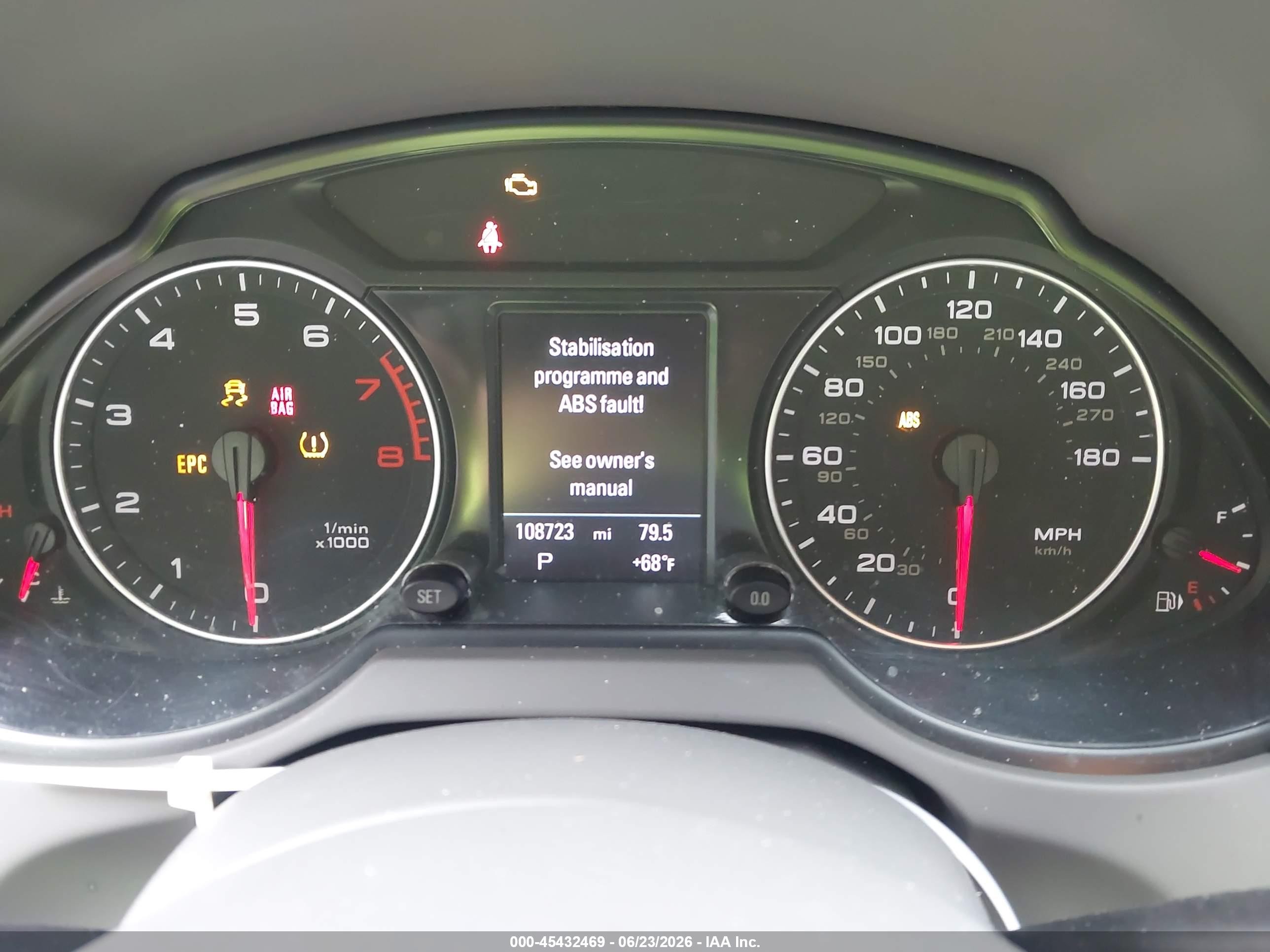 2011 Audi Q5 3.2 Premium Plus Silver vin: WA1WKAFP2BA029604