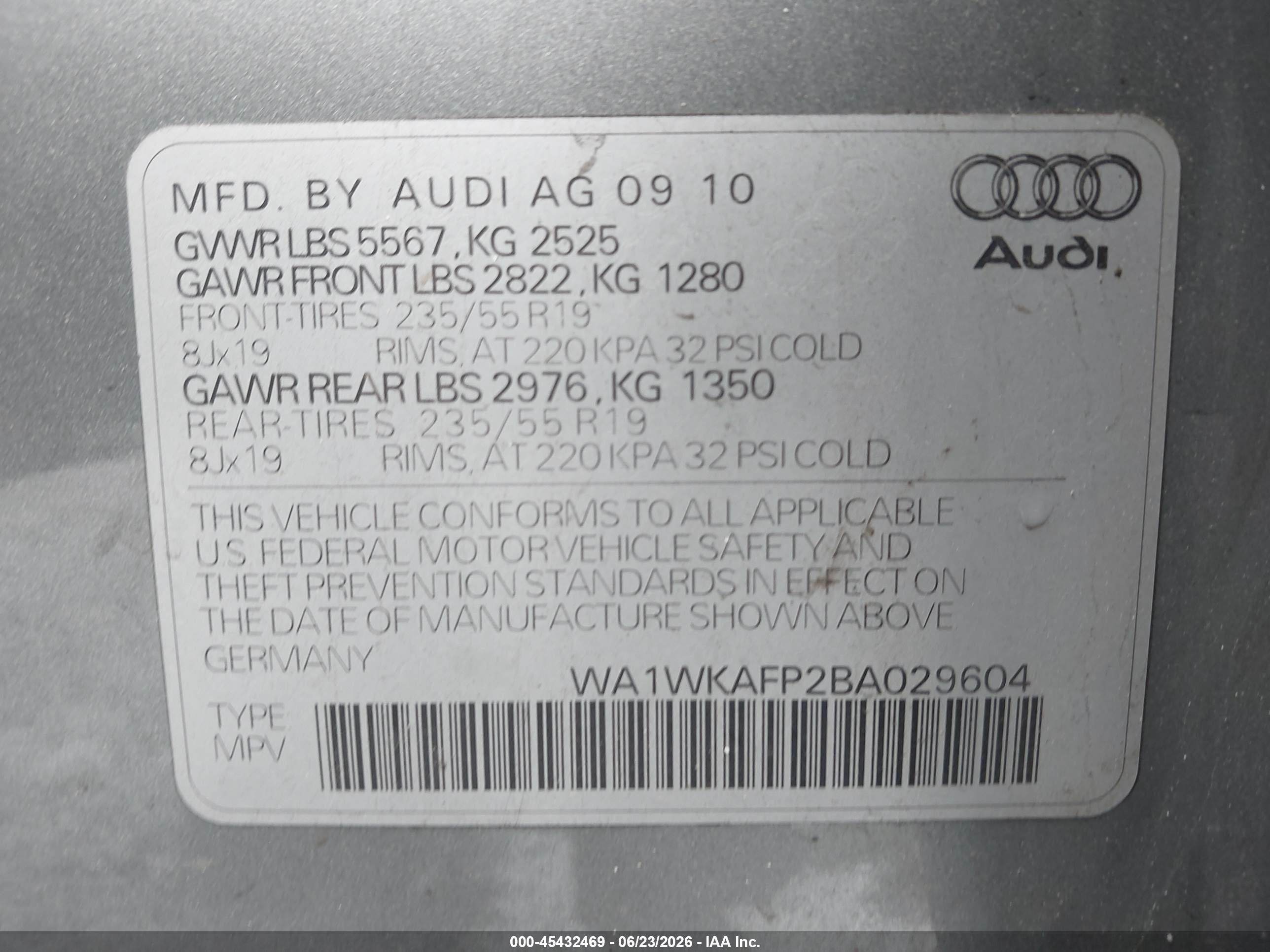 2011 Audi Q5 3.2 Premium Plus Silver vin: WA1WKAFP2BA029604