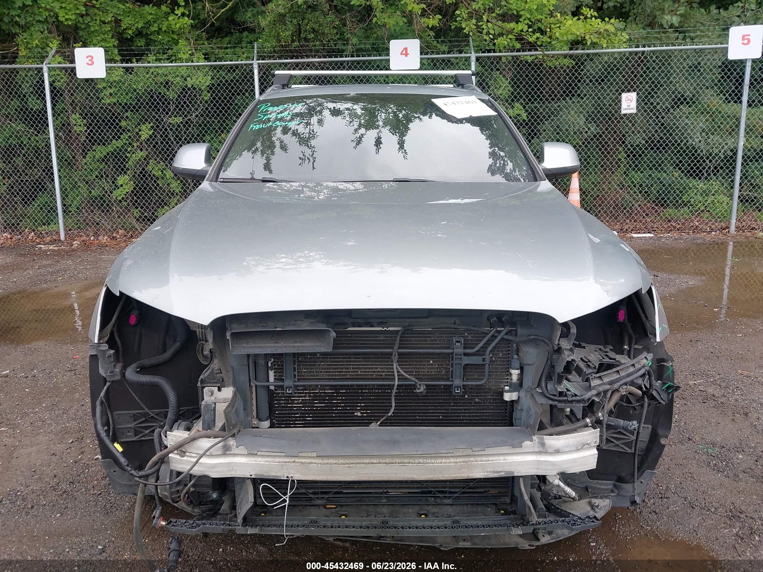 2011 Audi Q5 3.2 Premium Plus Silver vin: WA1WKAFP2BA029604