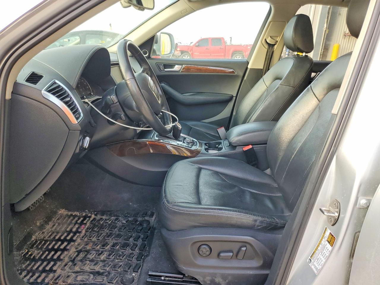 2011 Audi Q5 Prestige Silver vin: WA1WKAFP3BA036447