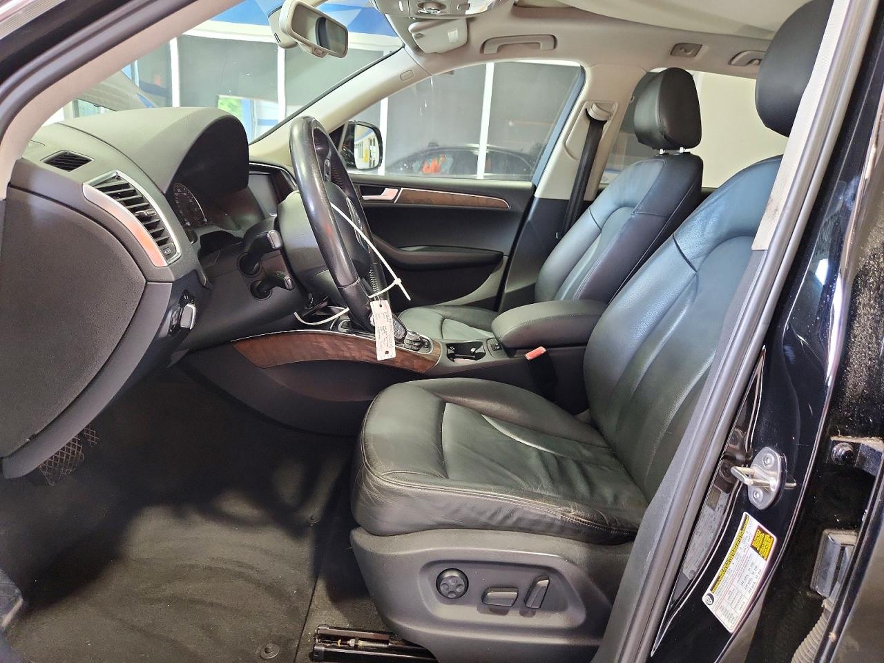 2011 Audi Q5 Prestige Black vin: WA1WKAFP4BA009239