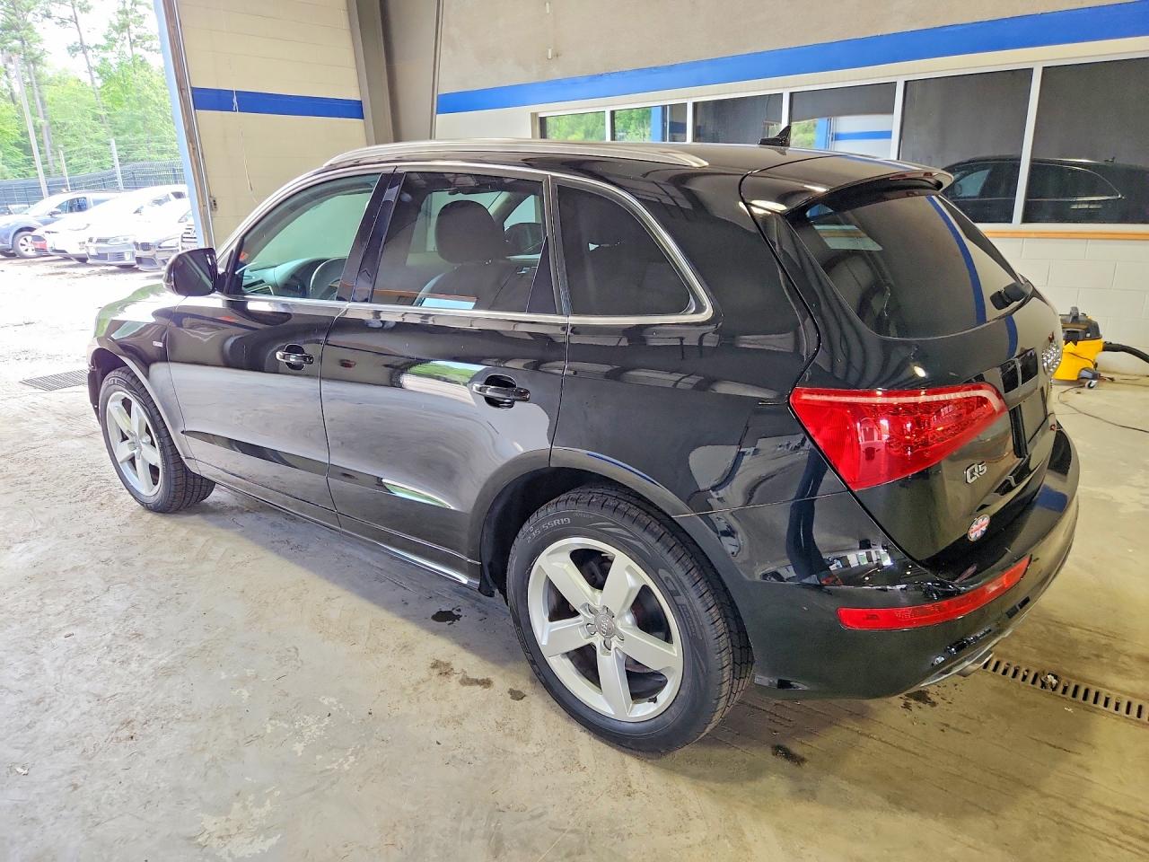 2011 Audi Q5 Prestige Black vin: WA1WKAFP4BA009239