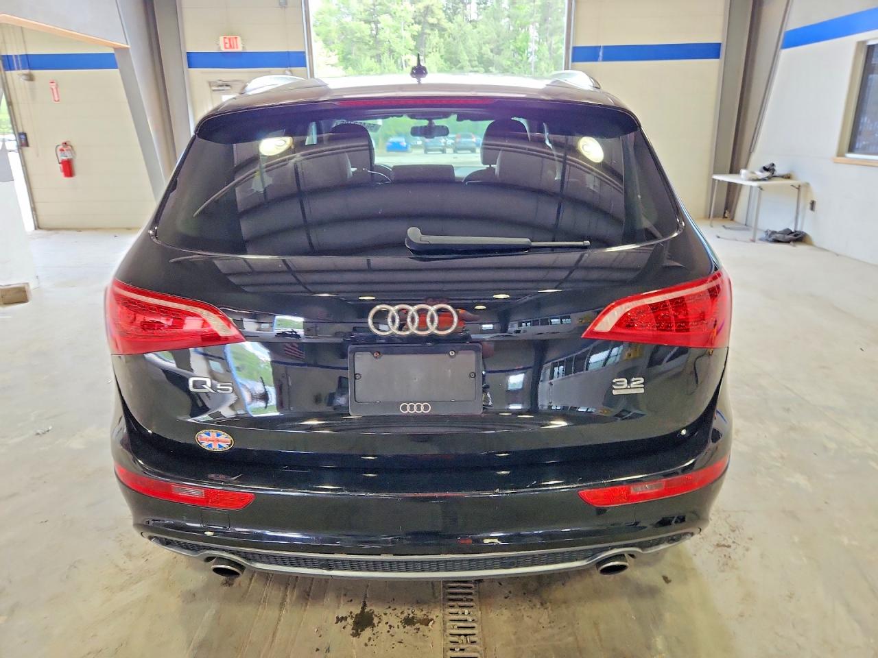2011 Audi Q5 Prestige Black vin: WA1WKAFP4BA009239