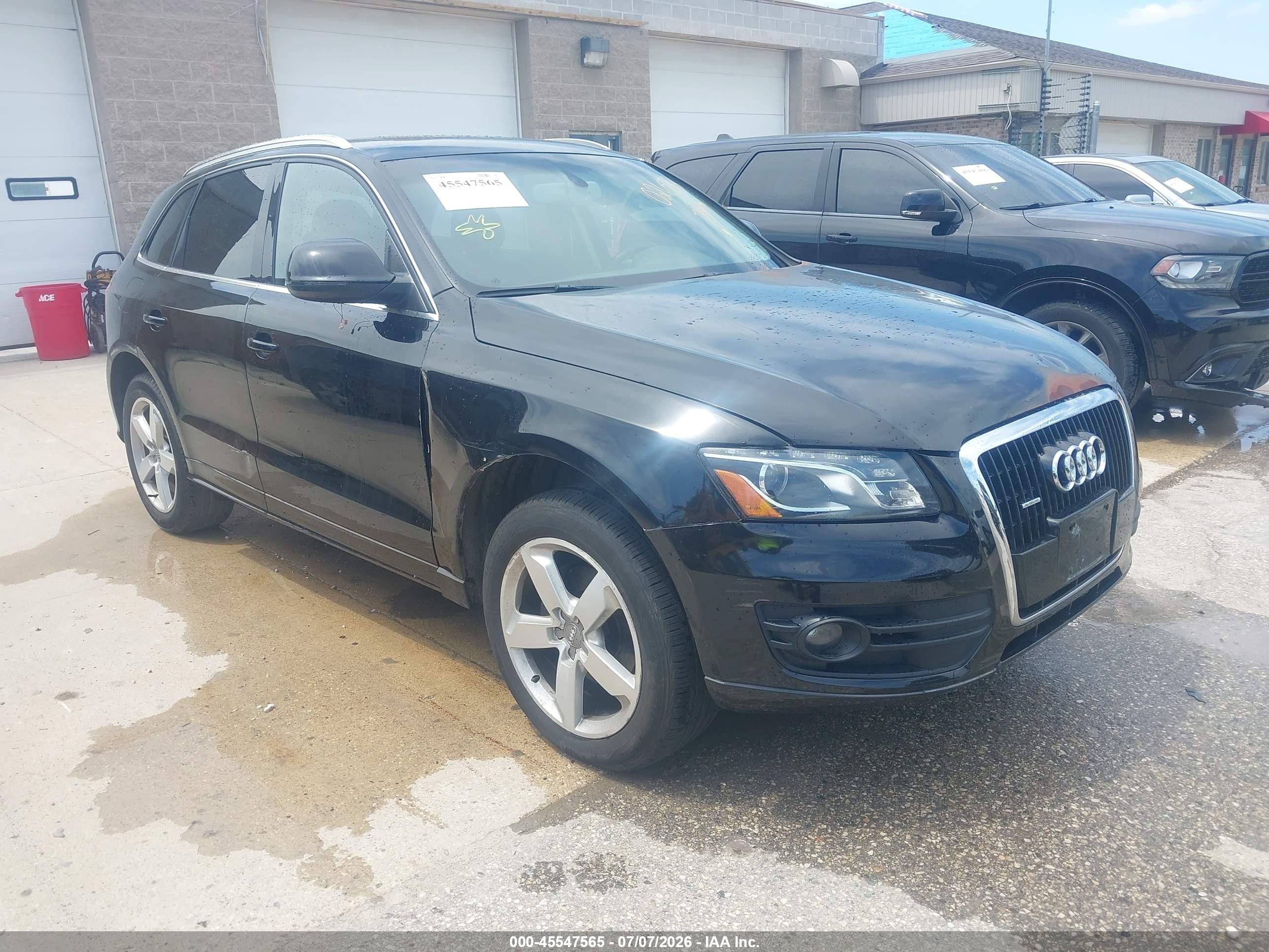 2012 Audi Q5 3.2 Premium Black vin: WA1WKAFP7CA021533