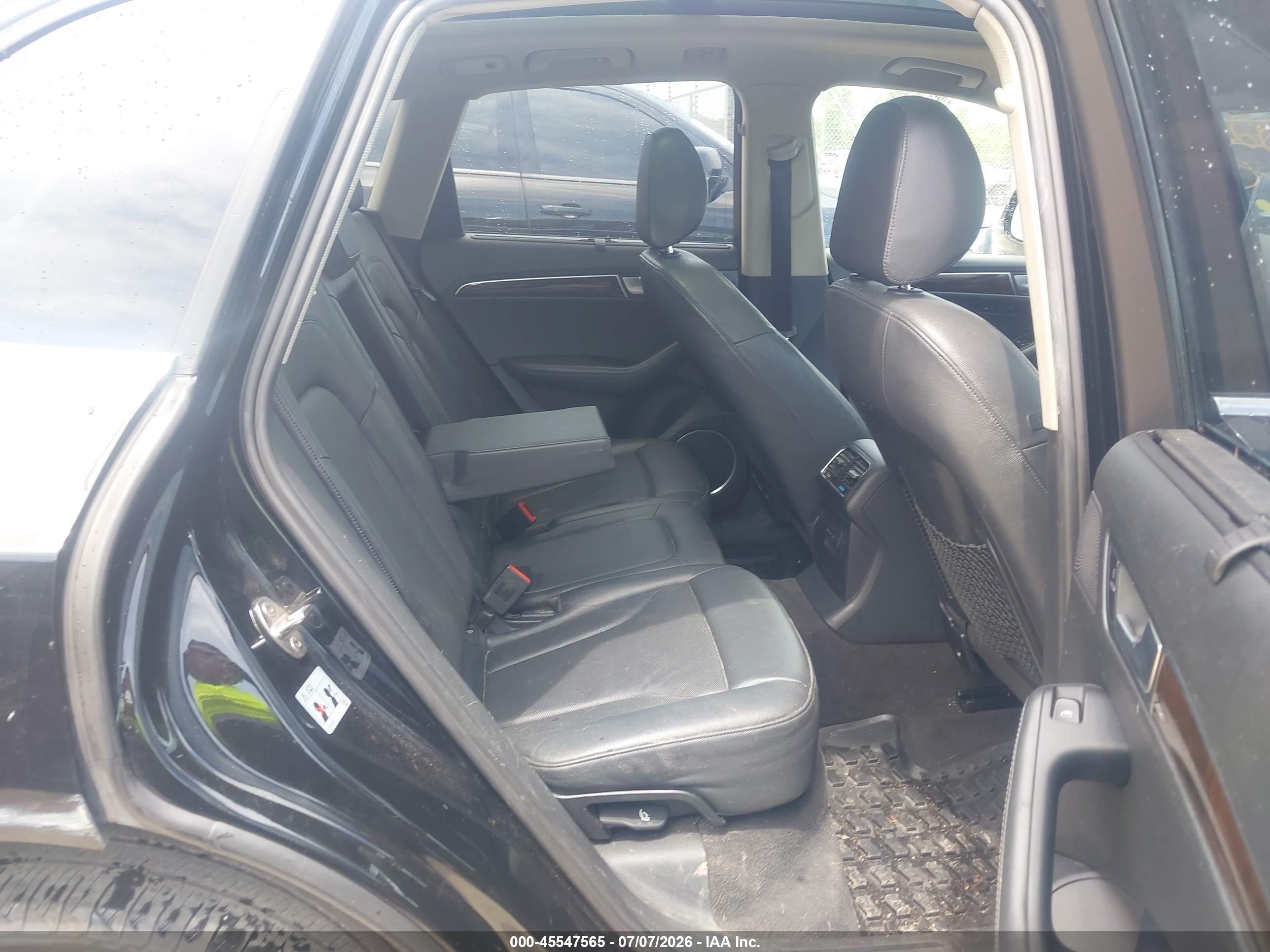 2012 Audi Q5 3.2 Premium Black vin: WA1WKAFP7CA021533