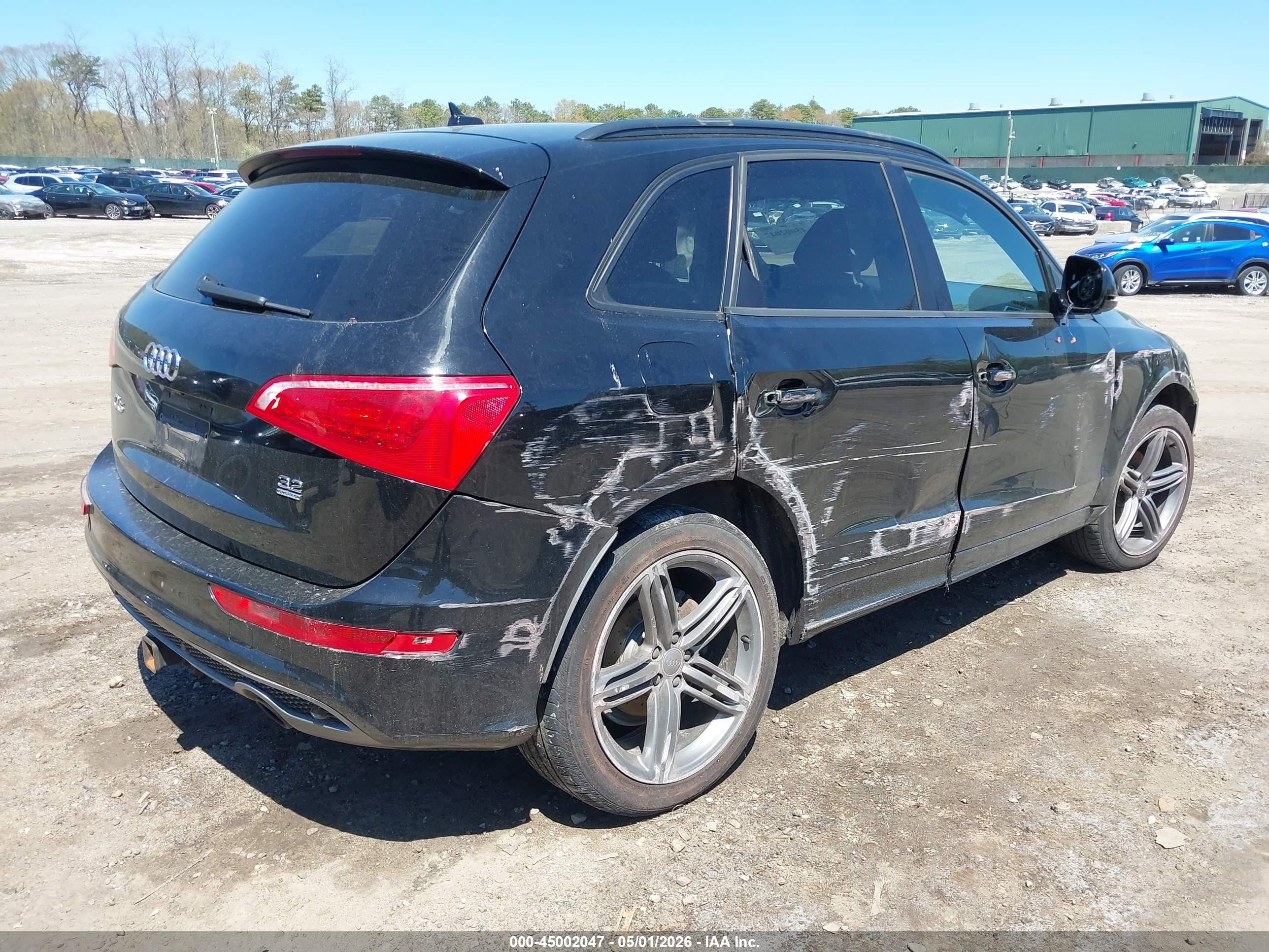 2012 Audi Q5 3.2 Premium Black vin: WA1WKAFP8CA059966