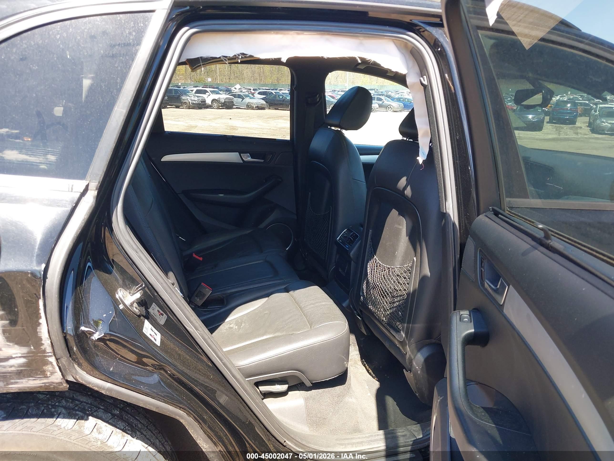 2012 Audi Q5 3.2 Premium Black vin: WA1WKAFP8CA059966