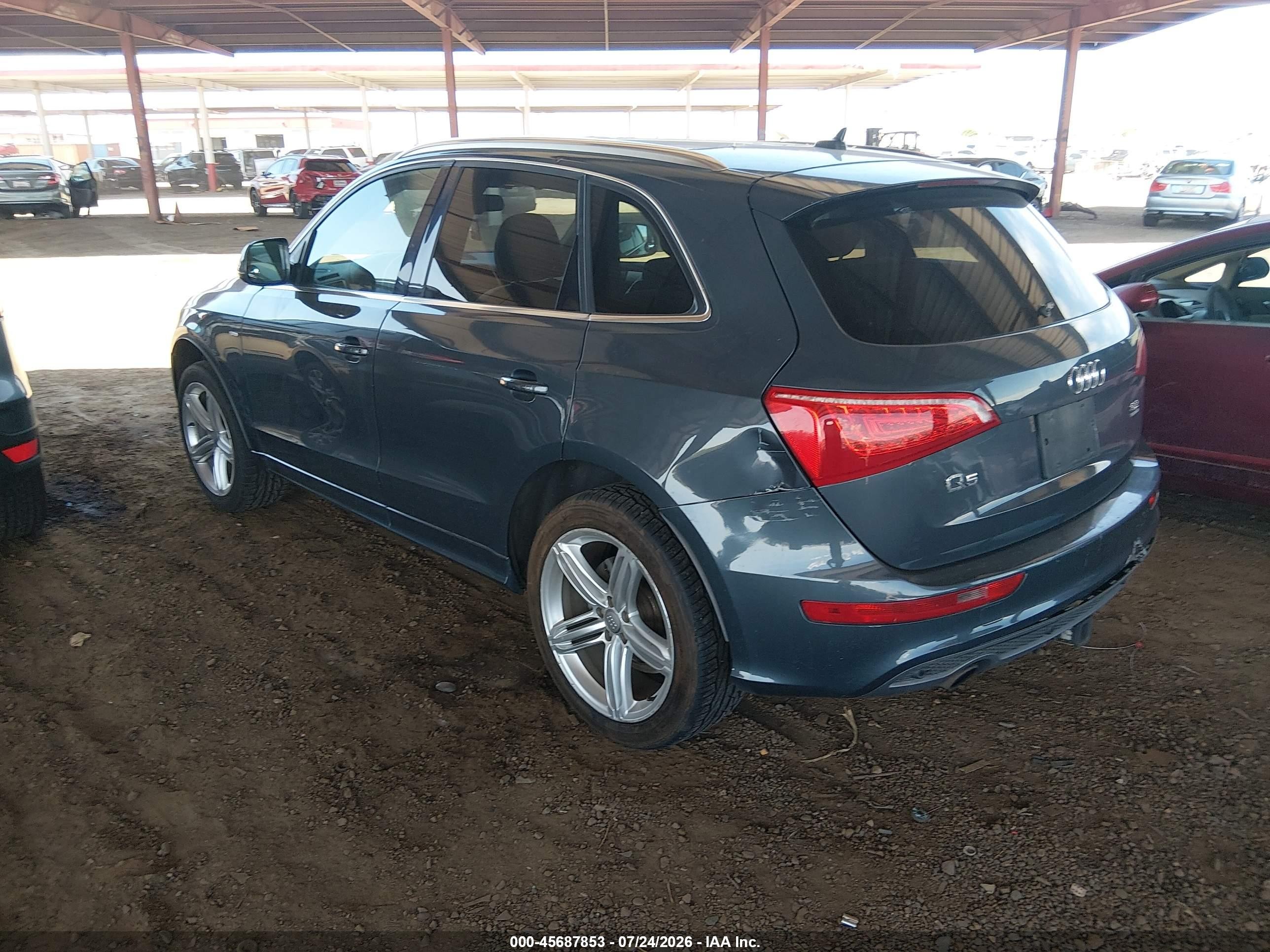 2010 Audi Q5 3.2 Premium Синий vin: WA1WKAFP9AA071962