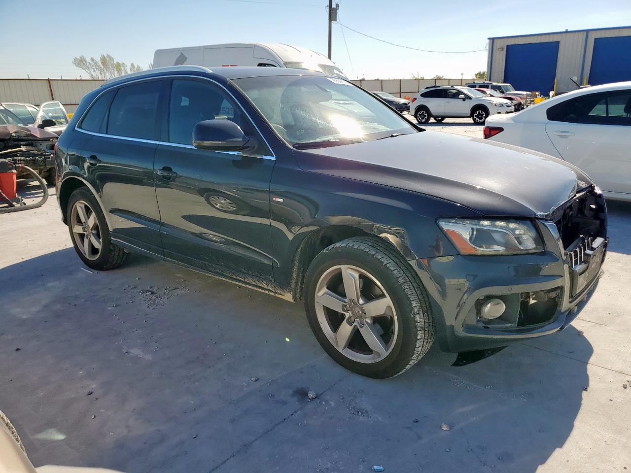 2012 Audi Q5 Prestige Charcoal vin: WA1WKAFP9CA022182