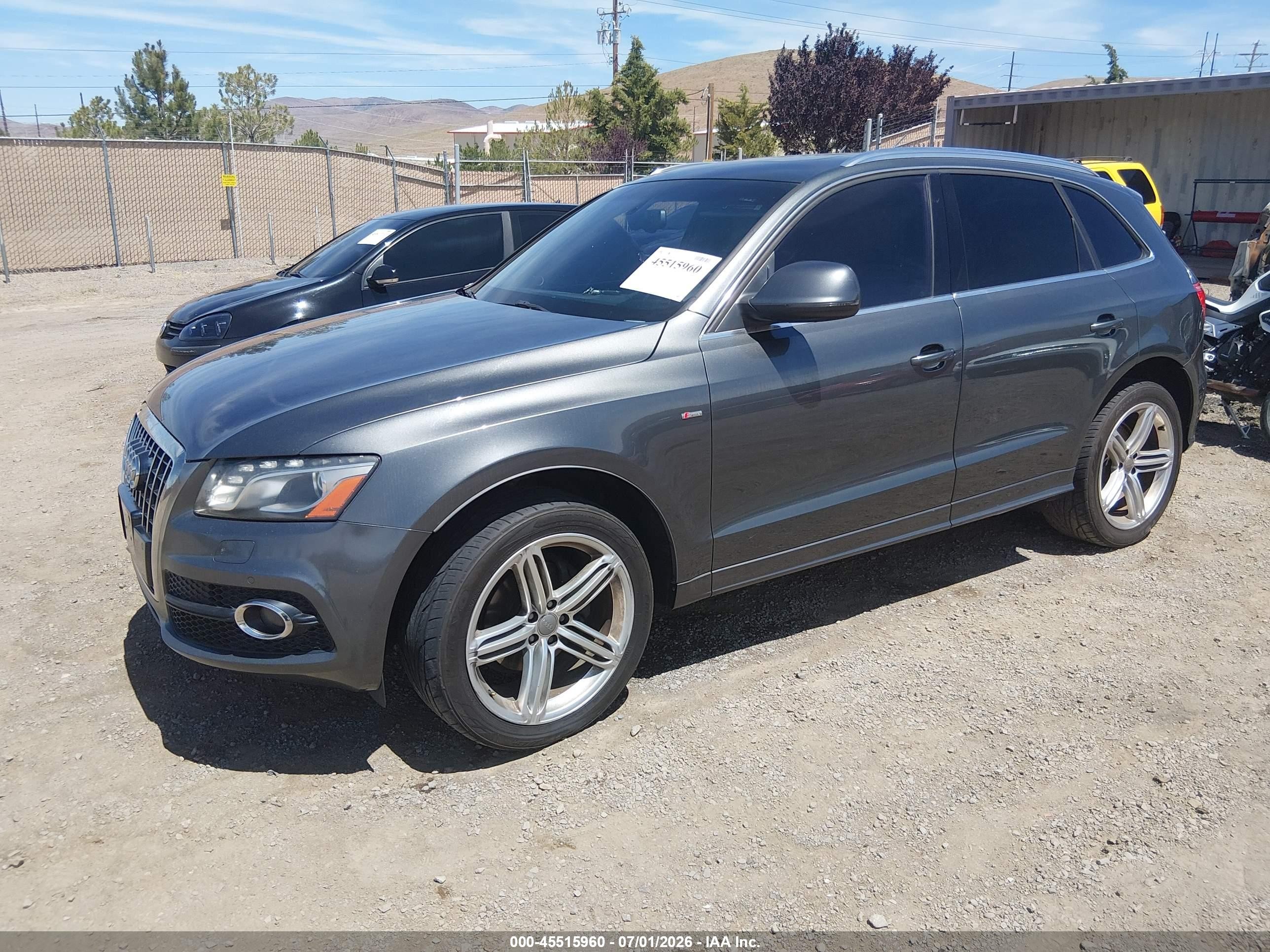 2012 Audi Q5 3.2 Premium Gray vin: WA1WKAFP9CA139406