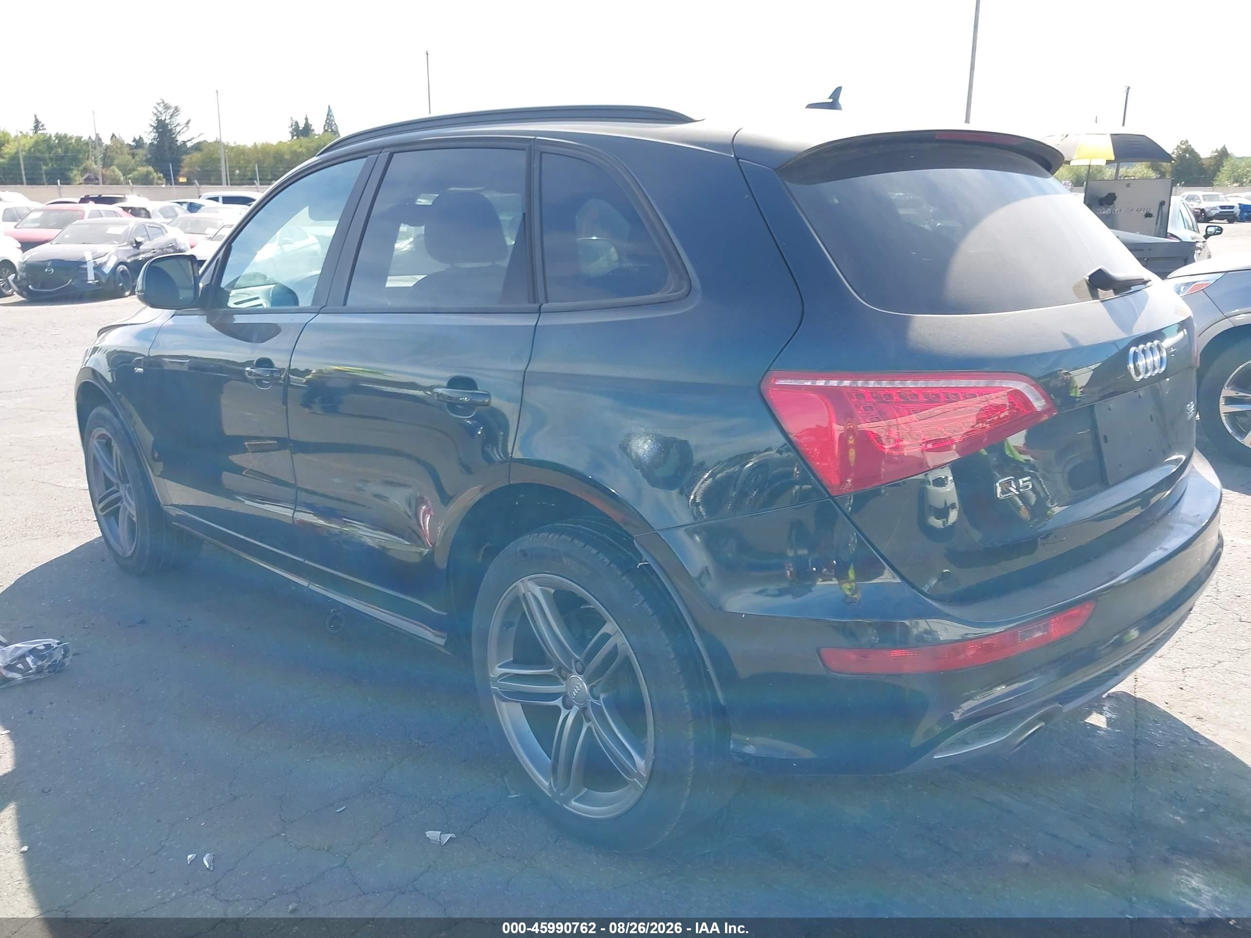 2012 Audi Q5 3.2 Premium Black vin: WA1WKBFP3CA134448