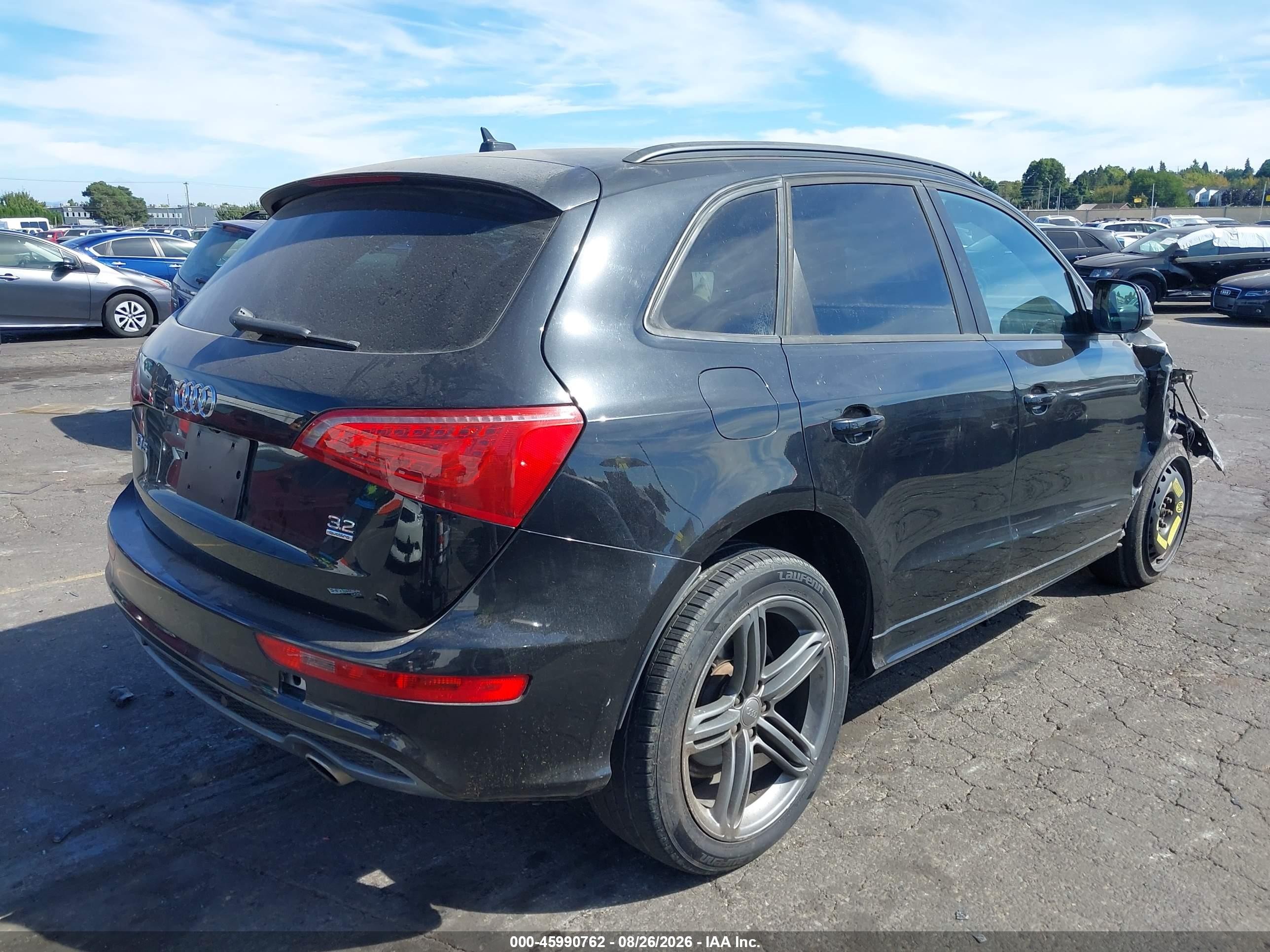 2012 Audi Q5 3.2 Premium Black vin: WA1WKBFP3CA134448