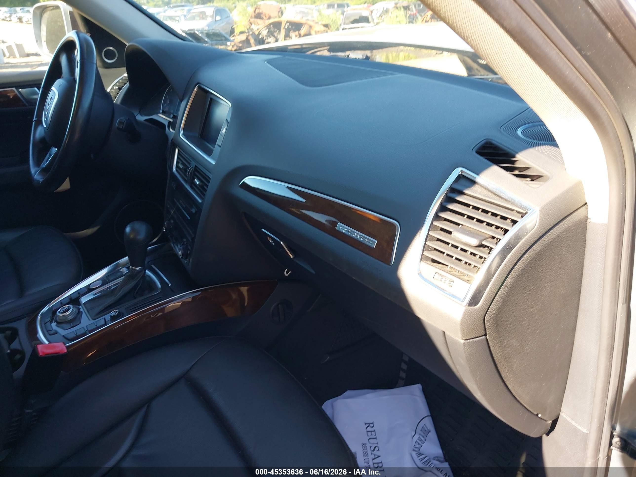 2011 Audi Q5 3.2 Premium Plus Silver vin: WA1WKBFP5BA077247