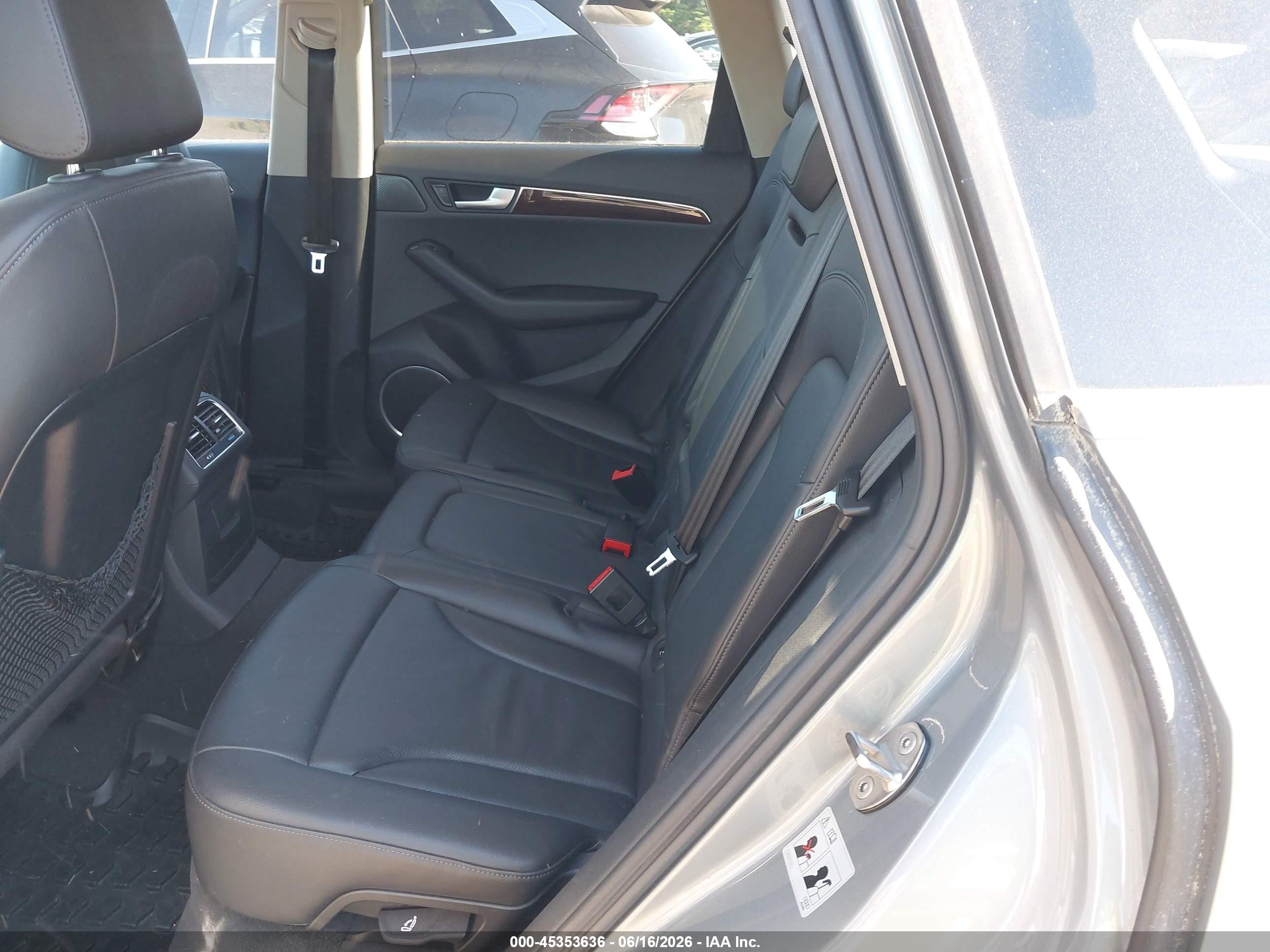 2011 Audi Q5 3.2 Premium Plus Silver vin: WA1WKBFP5BA077247