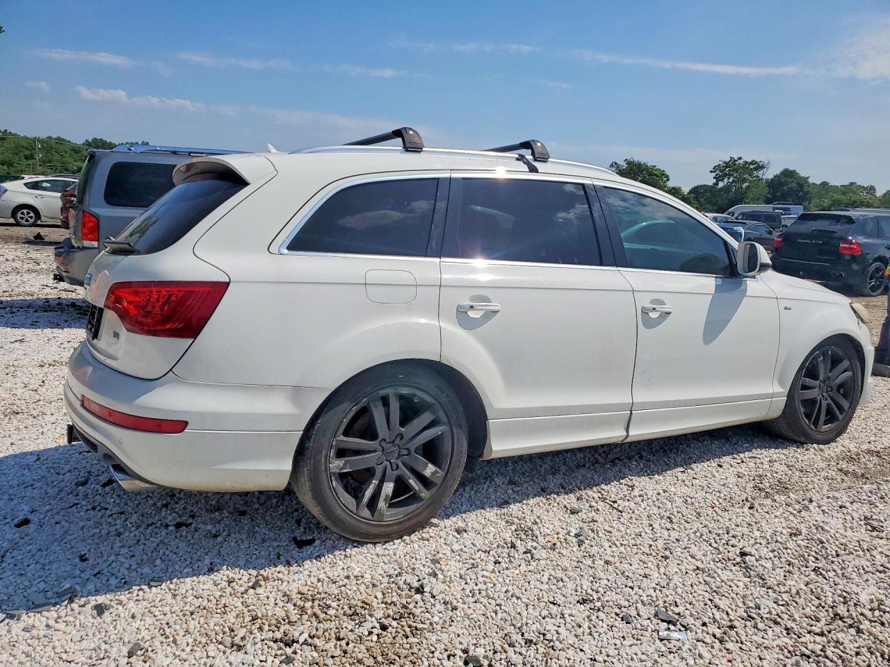 2011 Audi Q7 Prestige White vin: WA1WMAFE1BD010453