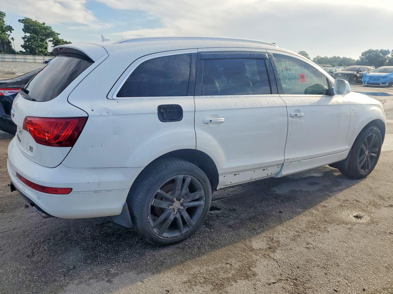 2011 Audi Q7 Prestige White vin: WA1WMAFE2BD003561