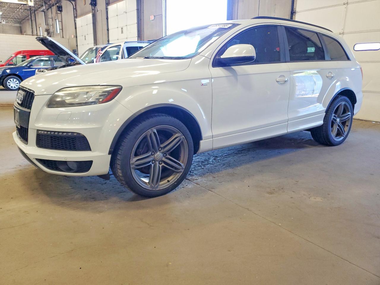 2012 Audi Q7 White vin: WA1WMAFE2CD005487