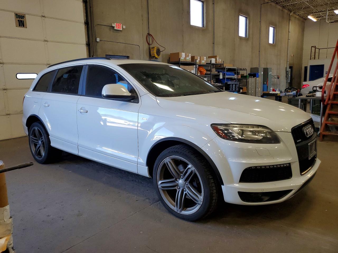 2012 Audi Q7 White vin: WA1WMAFE2CD005487