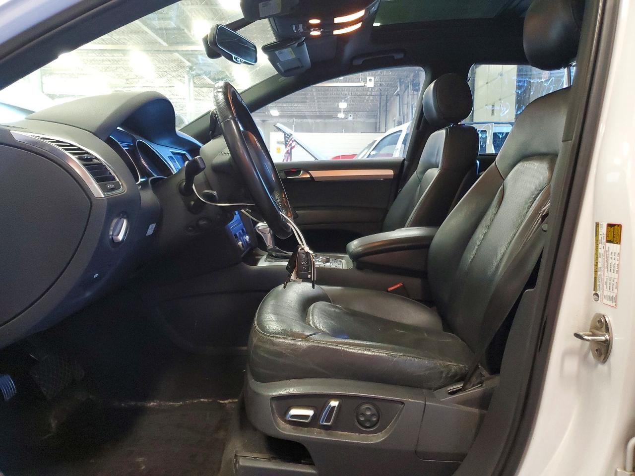 2012 Audi Q7 White vin: WA1WMAFE2CD005487