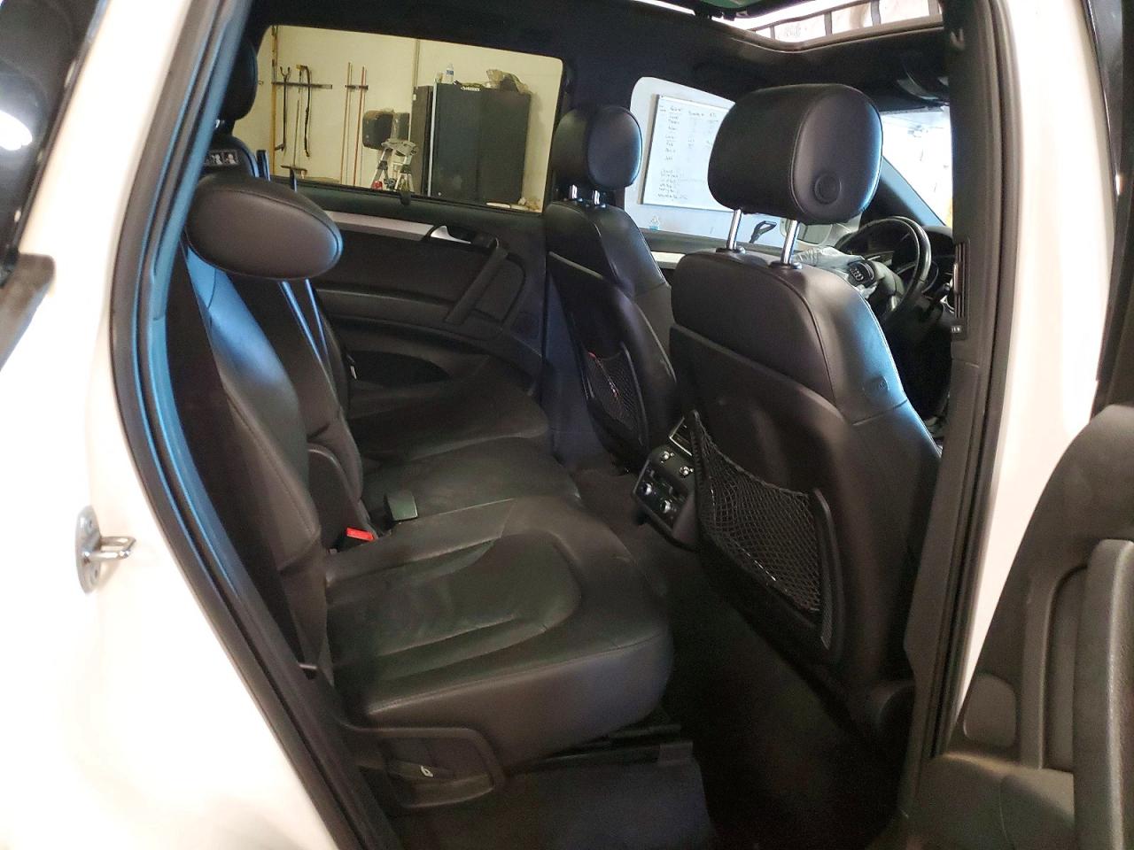 2011 Audi Q7 Prestige White vin: WA1WMAFE3BD000197