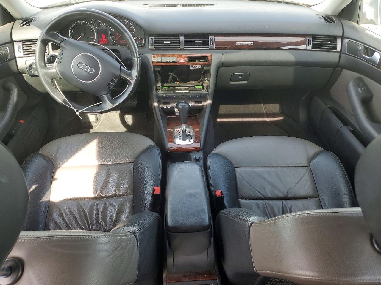 2005 Audi Allroad Silver vin: WA1YD64B55N027172