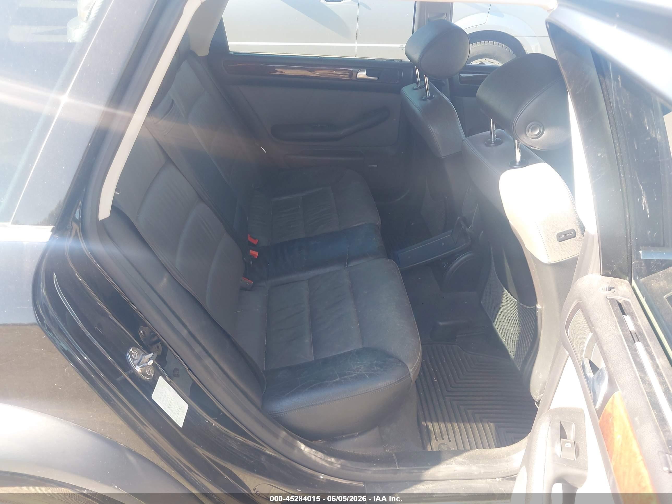 2004 Audi Allroad 2.7t Черный vin: WA1YD64B64N078551
