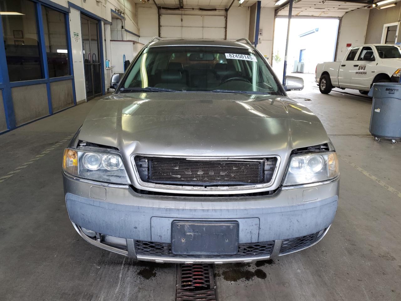 2005 Audi Allroad Silver vin: WA1YD64B95N026431
