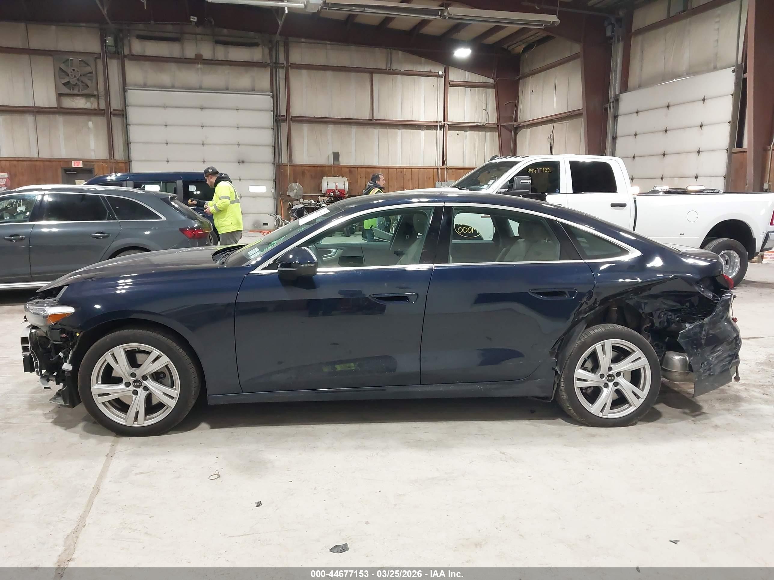 2025 Audi All-new A5 Premium Tfsi Quattro S Tronic Blue vin: WAU1BCFU4SN046024
