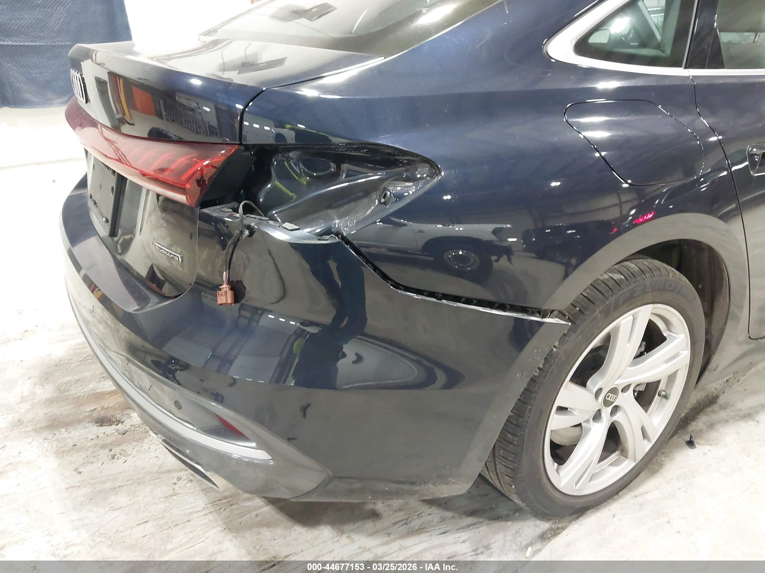 2025 Audi All-new A5 Premium Tfsi Quattro S Tronic Blue vin: WAU1BCFU4SN046024