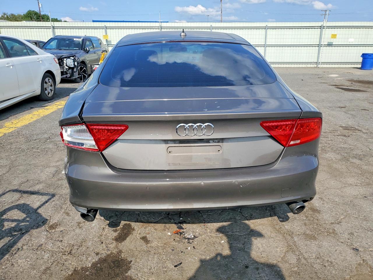 2013 Audi A7 Prestige Серый vin: WAU2GAFC0DN084581