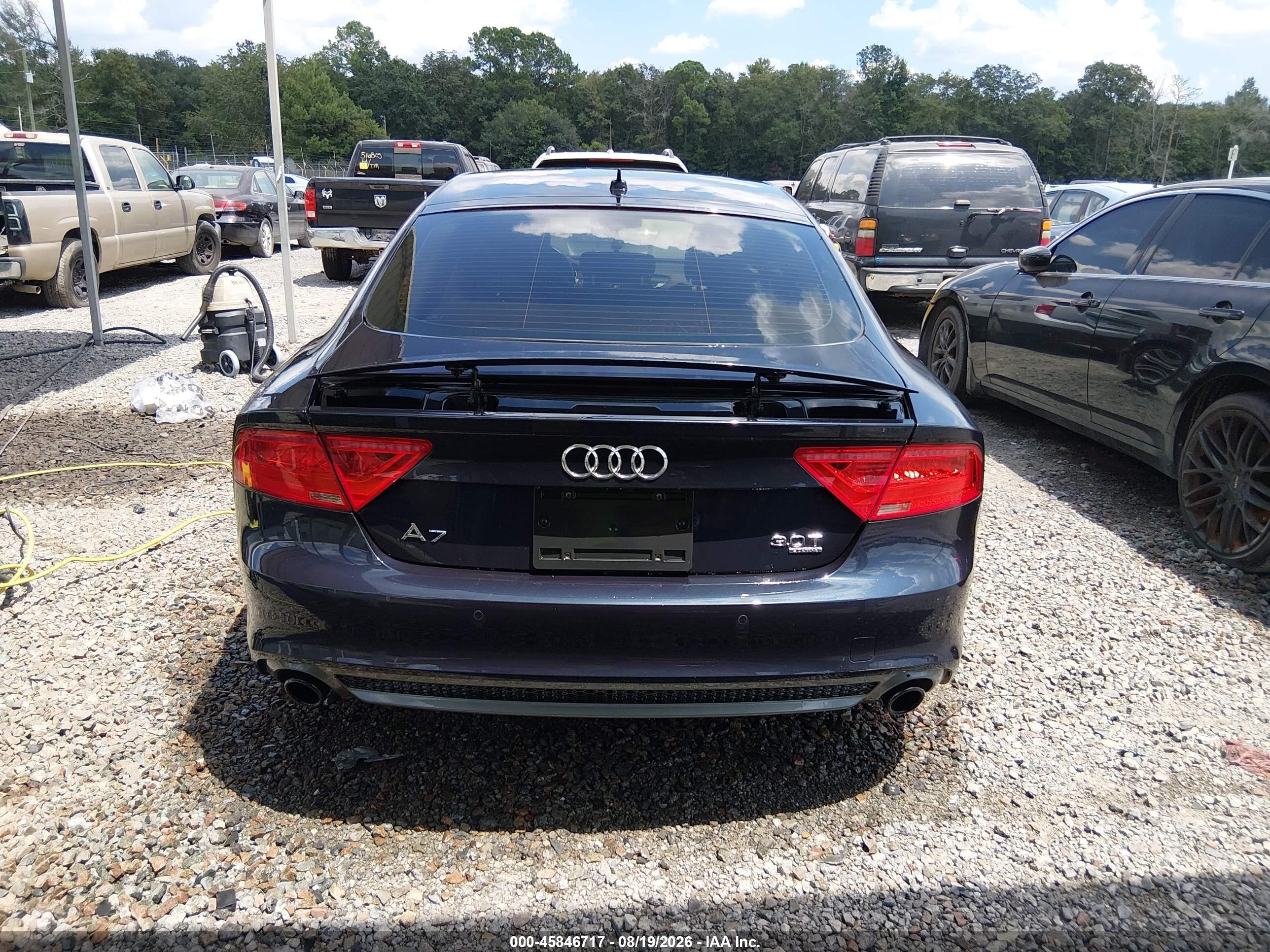 2013 Audi A7 3.0t Premium Navy vin: WAU2GAFC1DN053534