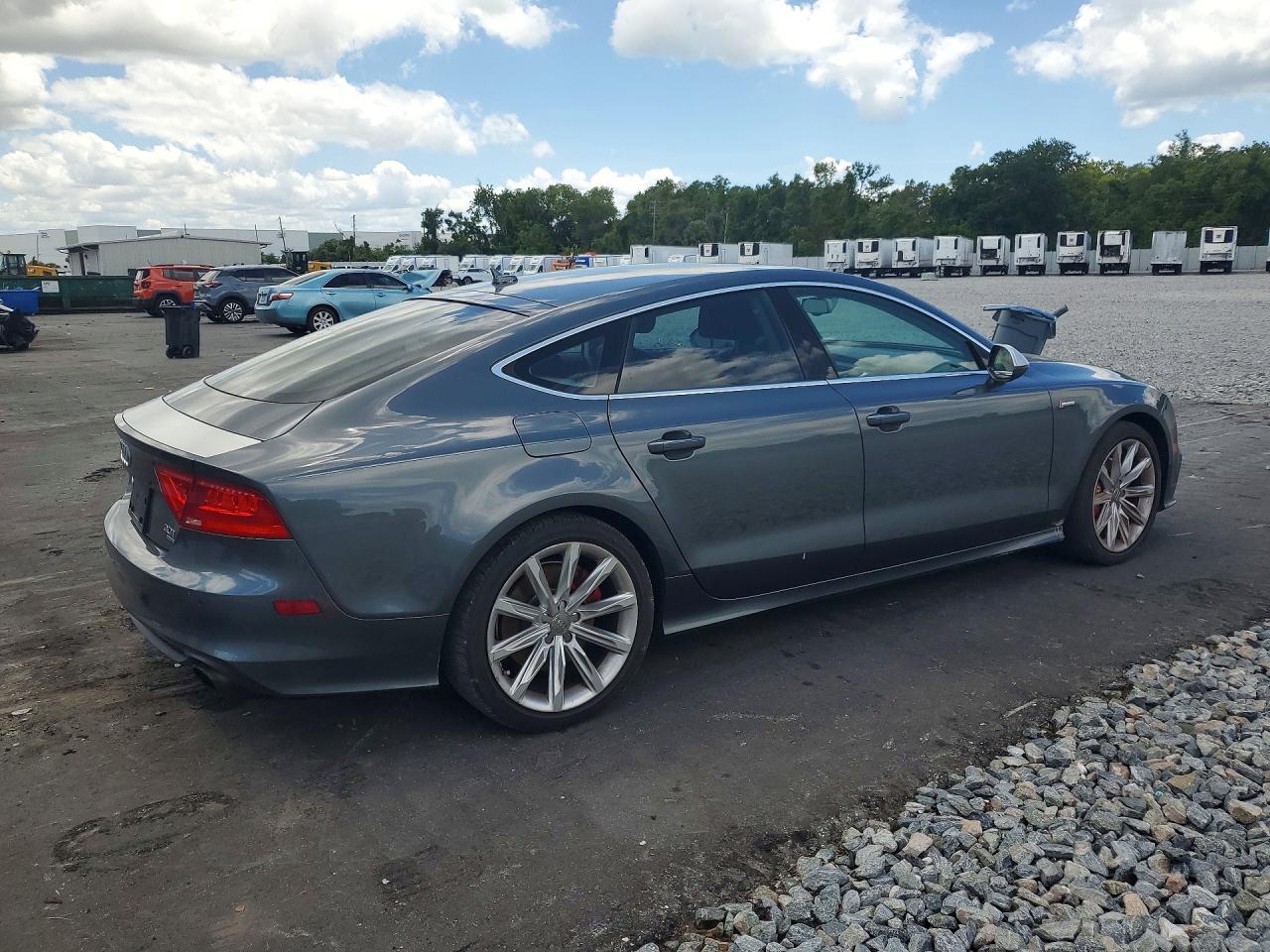 2013 Audi A7 Prestige Gray vin: WAU2GAFC1DN107236