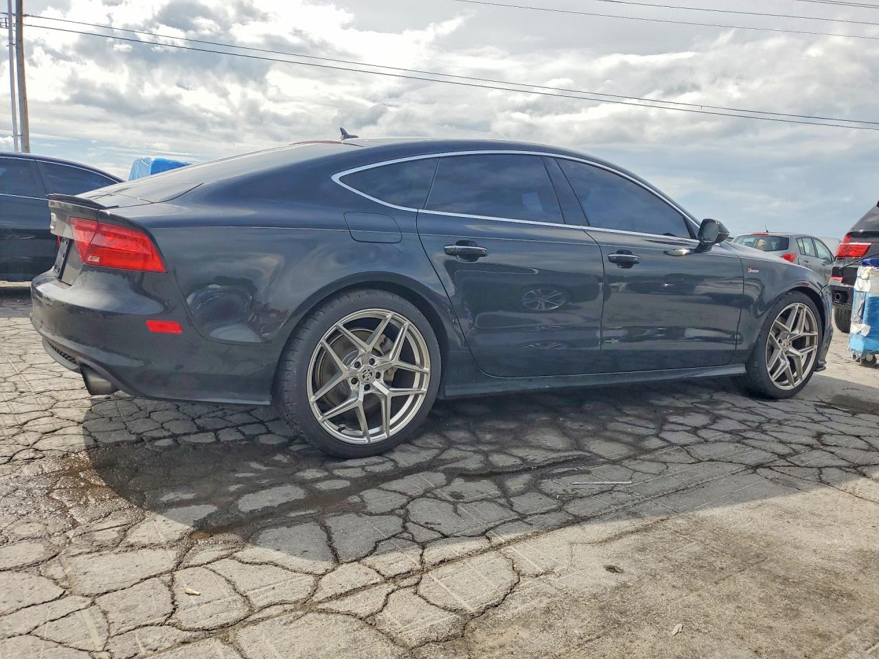 2015 Audi A7 Prestige Black vin: WAU2GAFC1FN021475