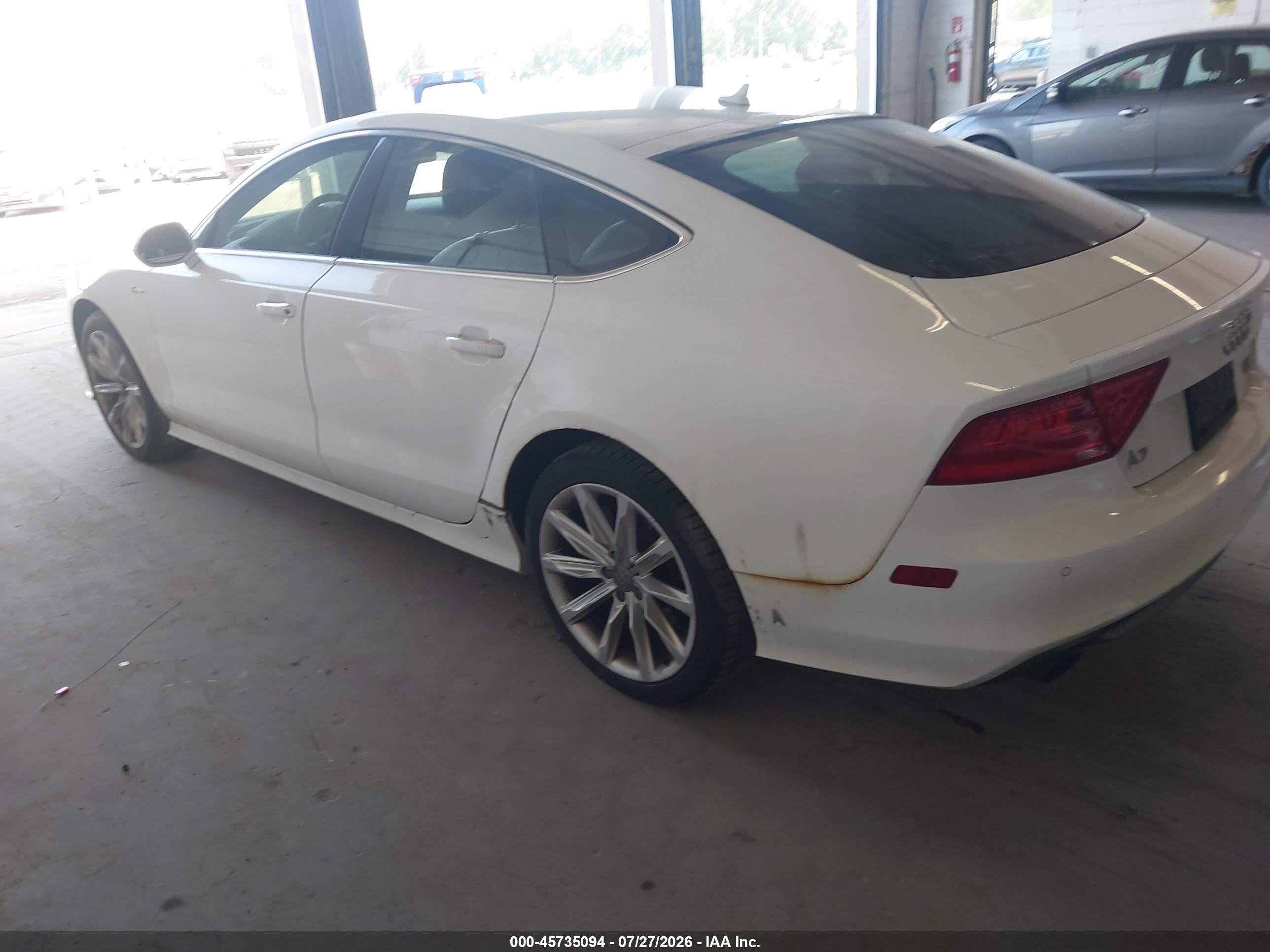 2012 Audi A7 3.0 Prestige White vin: WAU2GAFC2CN082121