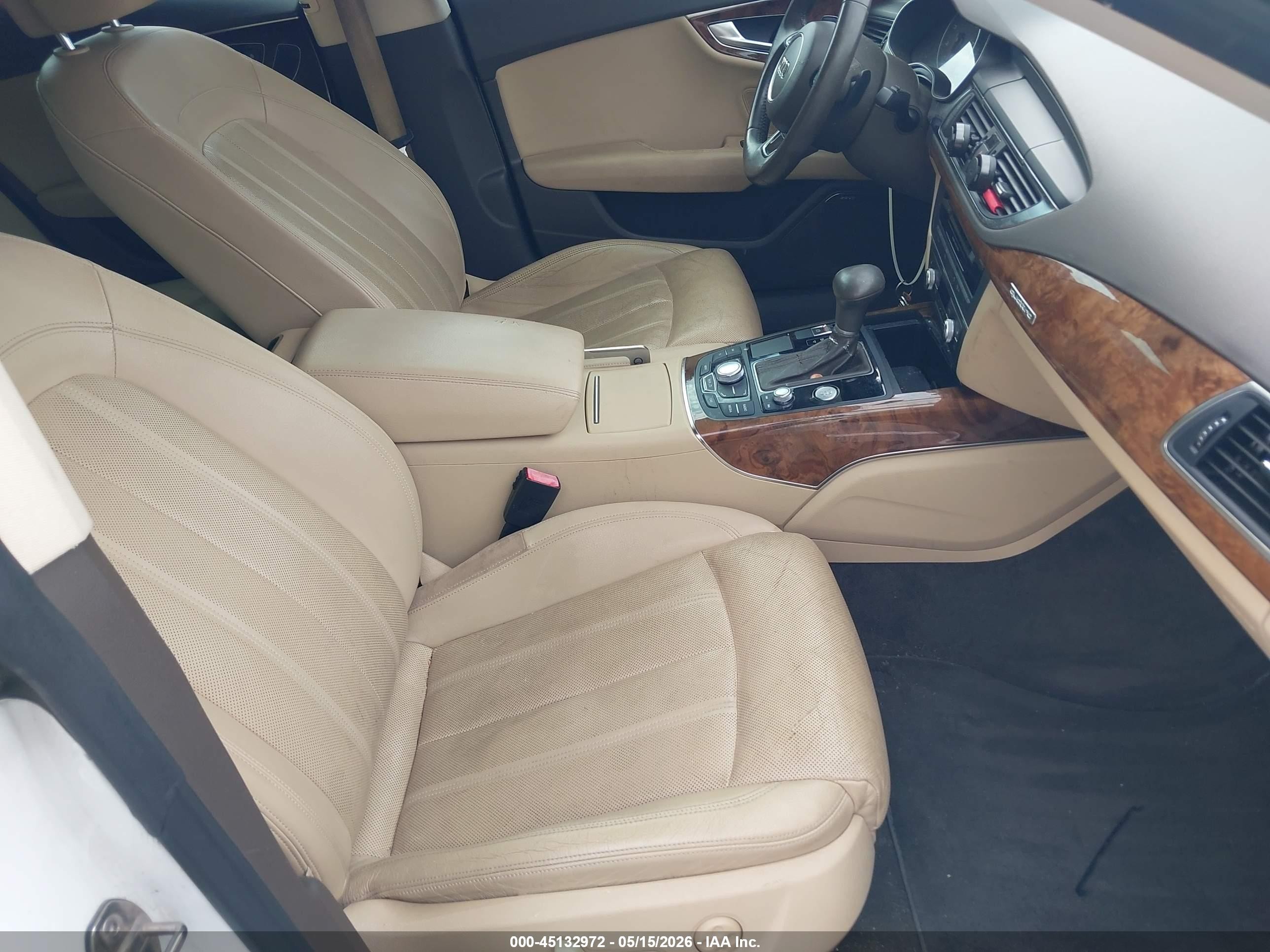 2013 Audi A7 3.0t Premium White vin: WAU2GAFC2DN010918