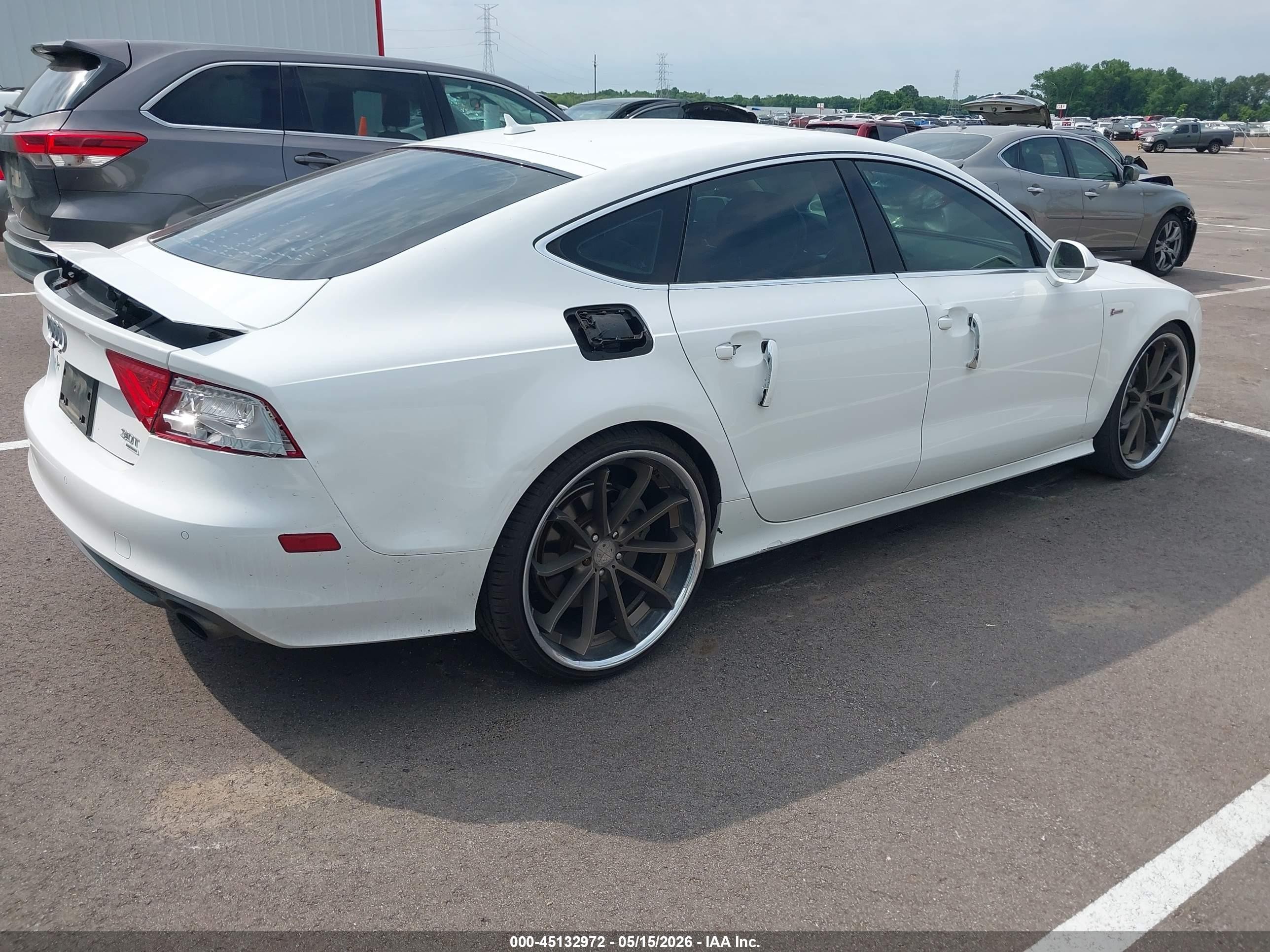 2013 Audi A7 3.0t Premium White vin: WAU2GAFC2DN010918
