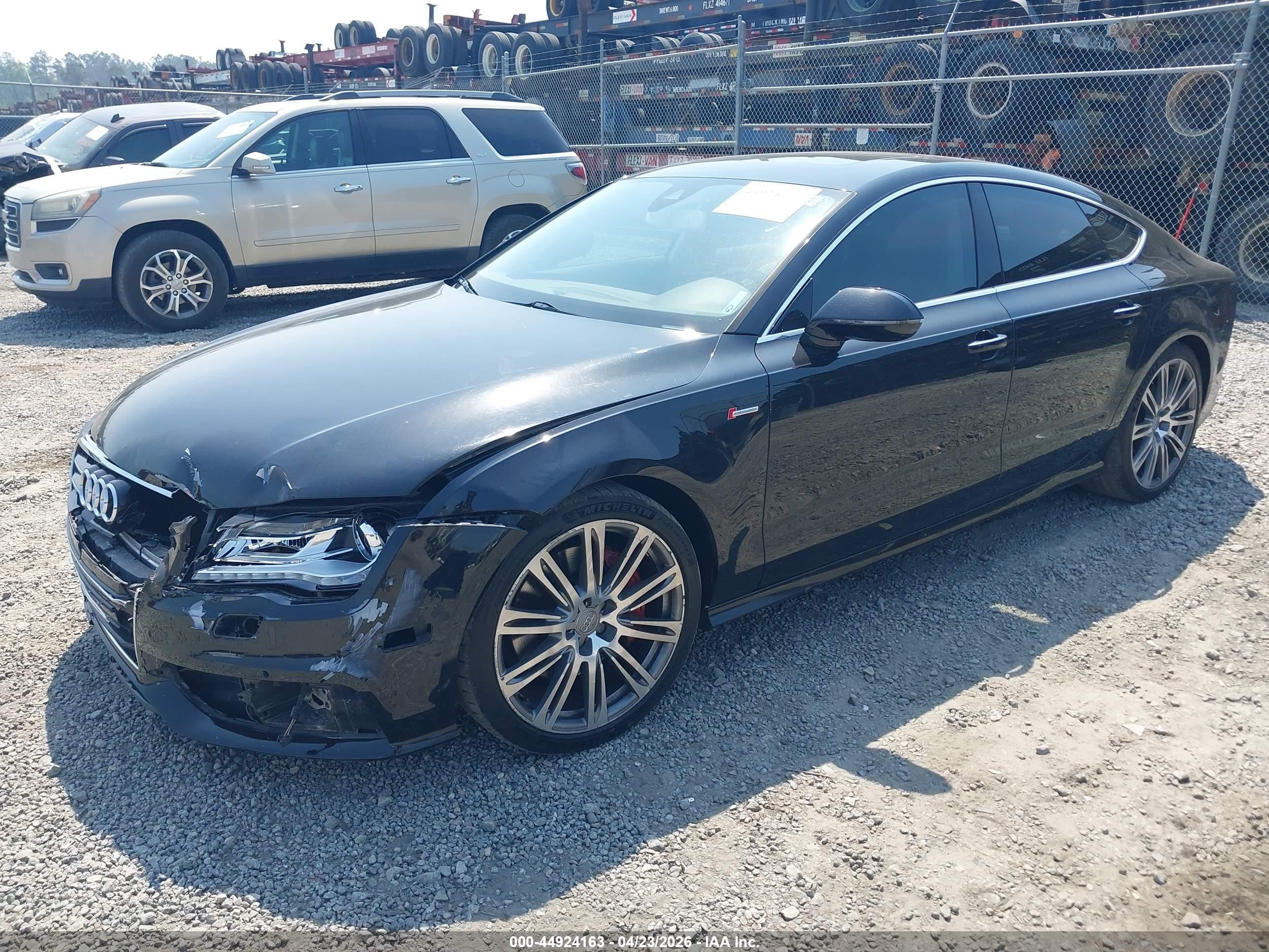 2013 Audi A7 3.0t Premium Black vin: WAU2GAFC2DN082590