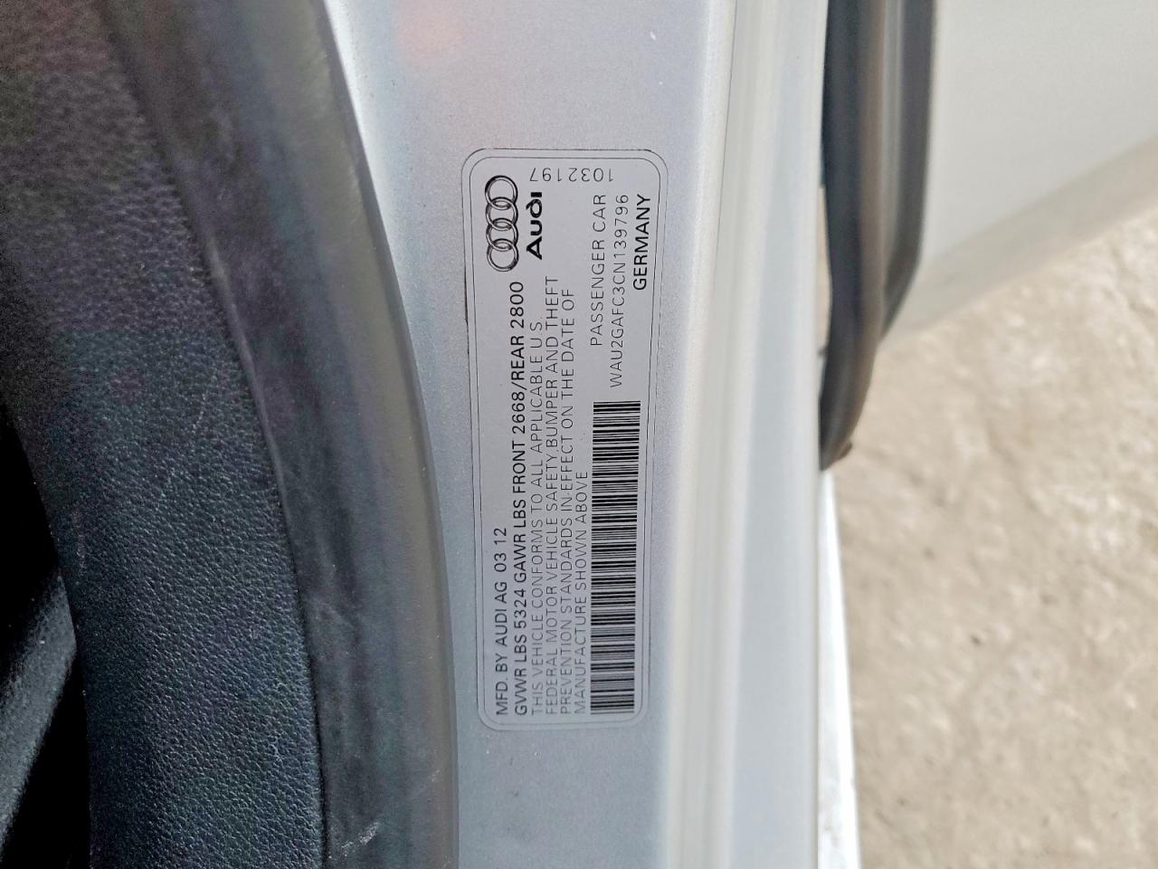 2012 Audi A7 Prestige Серебряный vin: WAU2GAFC3CN139796