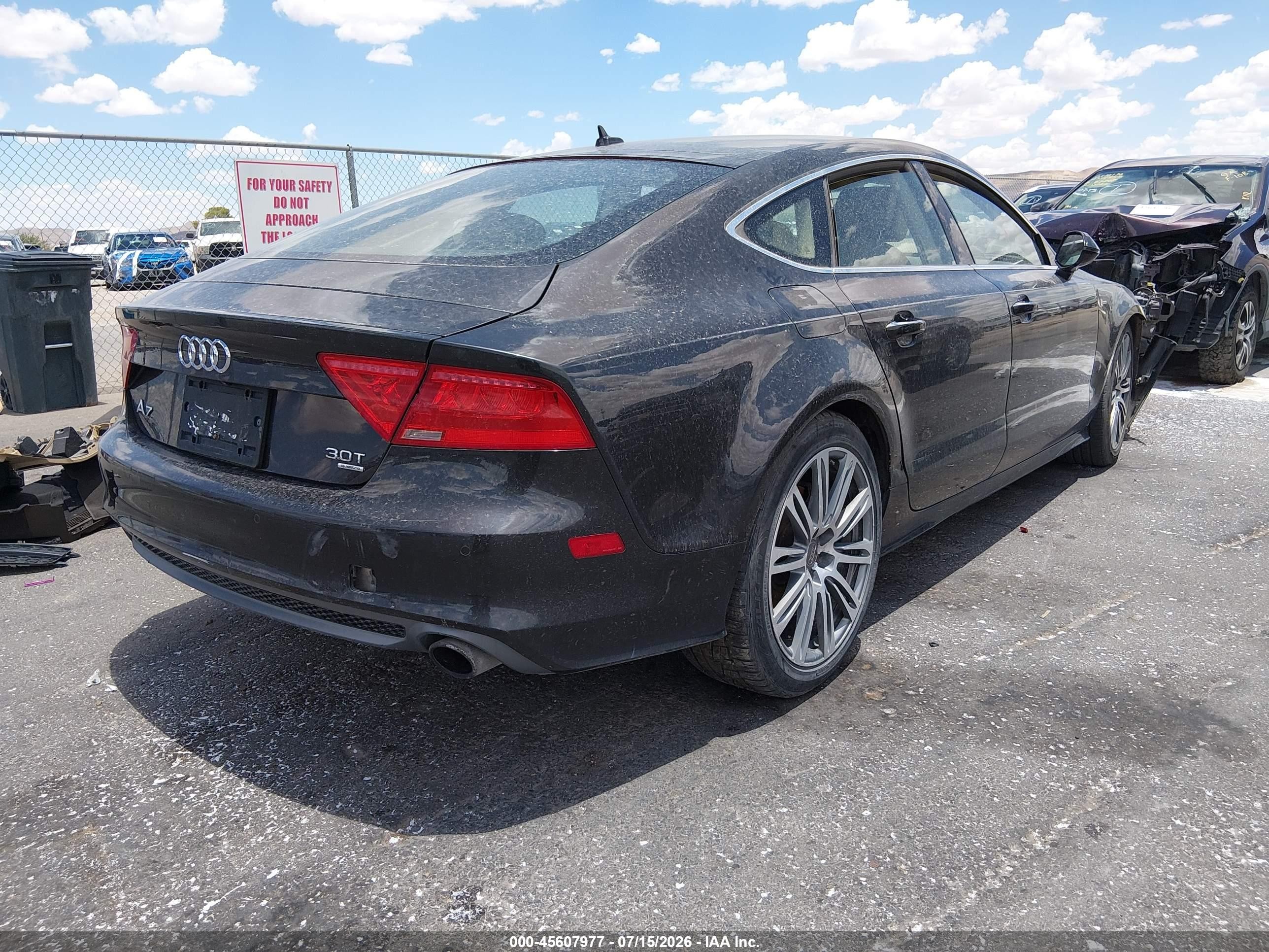 2013 Audi A7 3.0t Premium Black vin: WAU2GAFC3DN126385