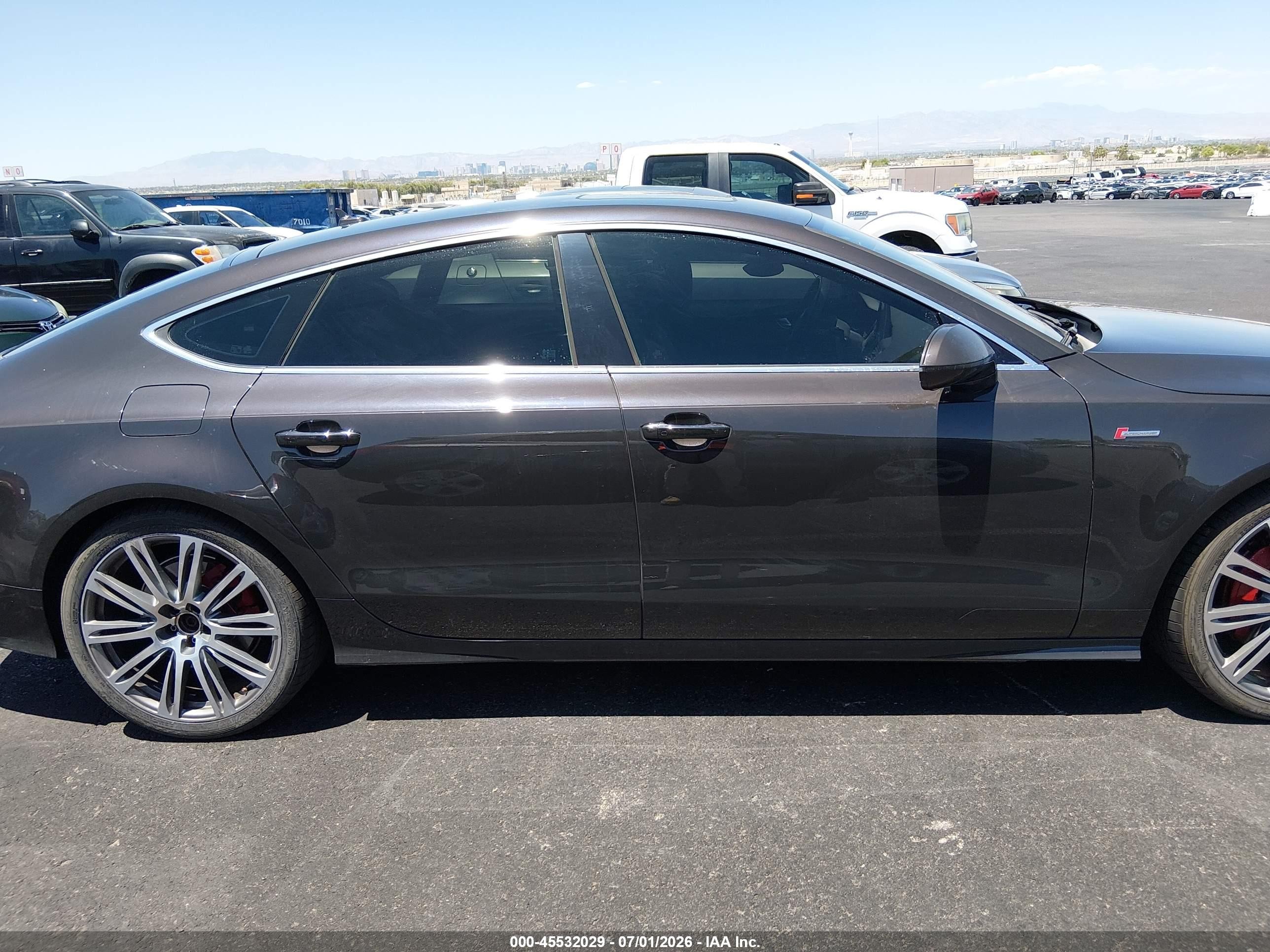 2013 Audi A7 3.0t Premium Brown vin: WAU2GAFC4DN015201