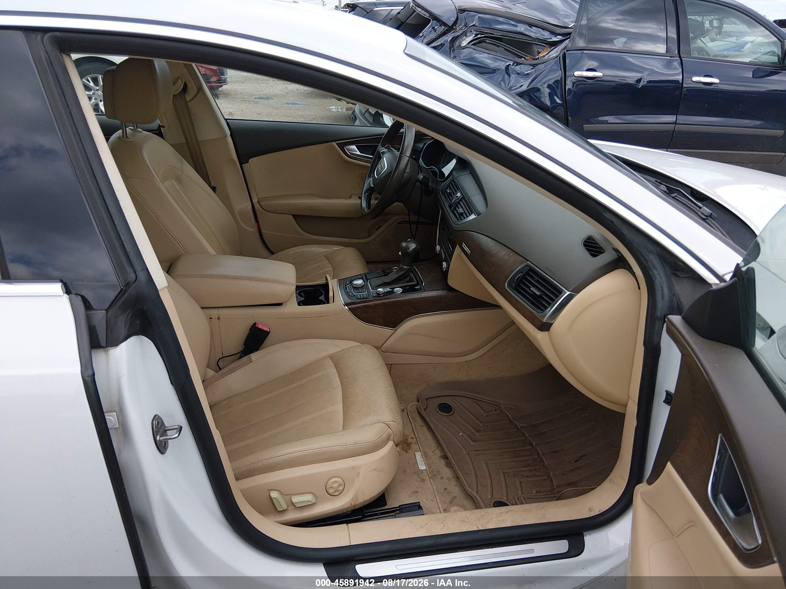 2013 Audi A7 3.0t Premium White vin: WAU2GAFC4DN059487