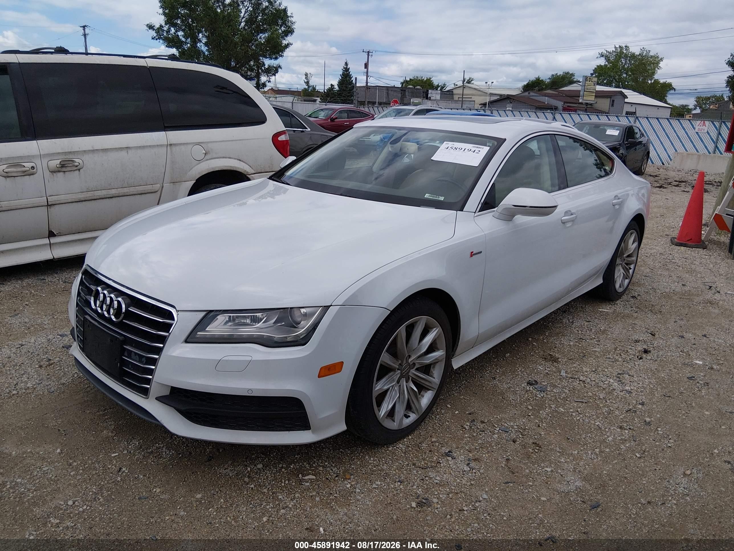 2013 Audi A7 3.0t Premium White vin: WAU2GAFC4DN059487
