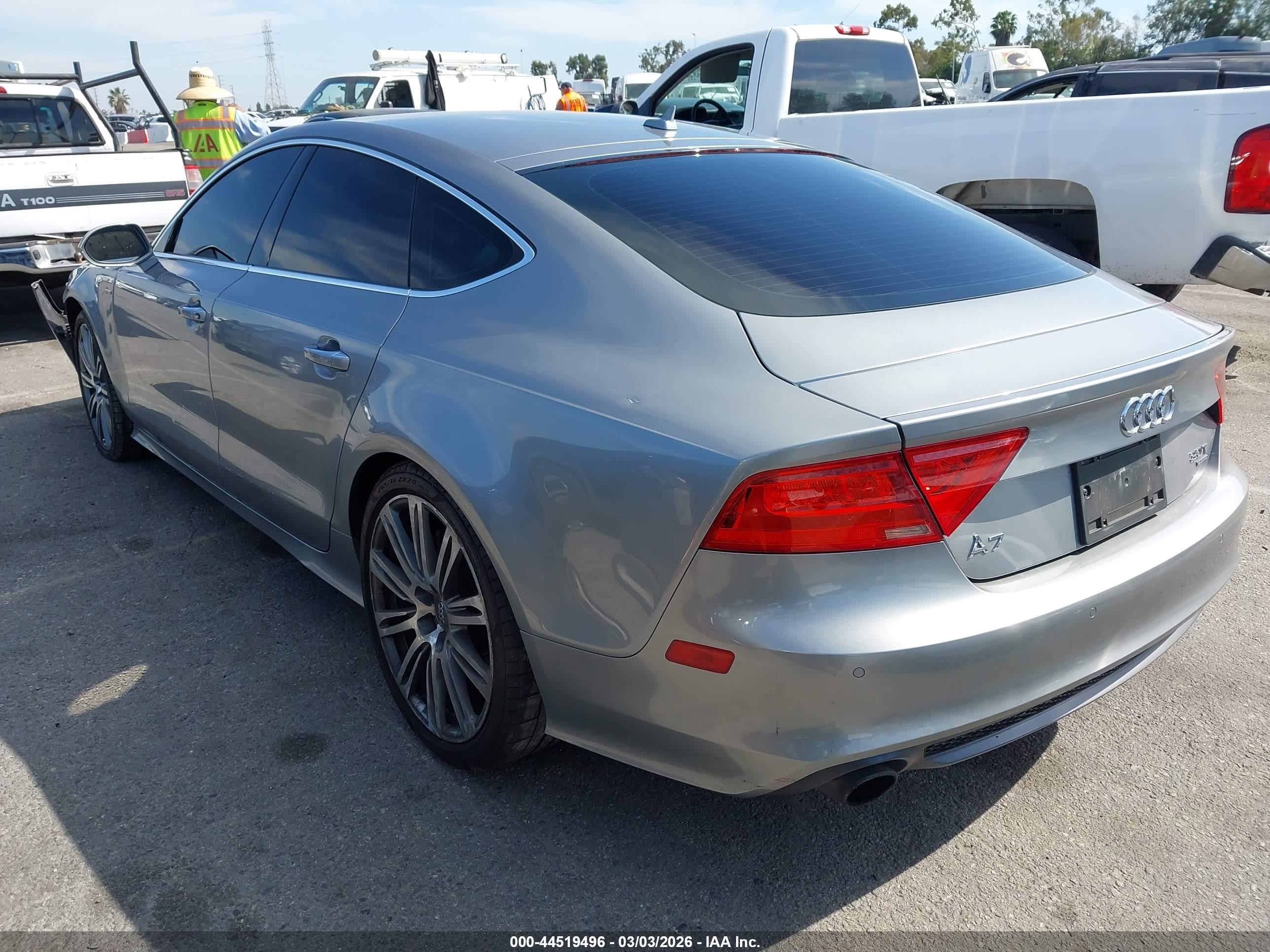 2014 Audi A7 3.0t Premium Plus Silver vin: WAU2GAFC4EN070152