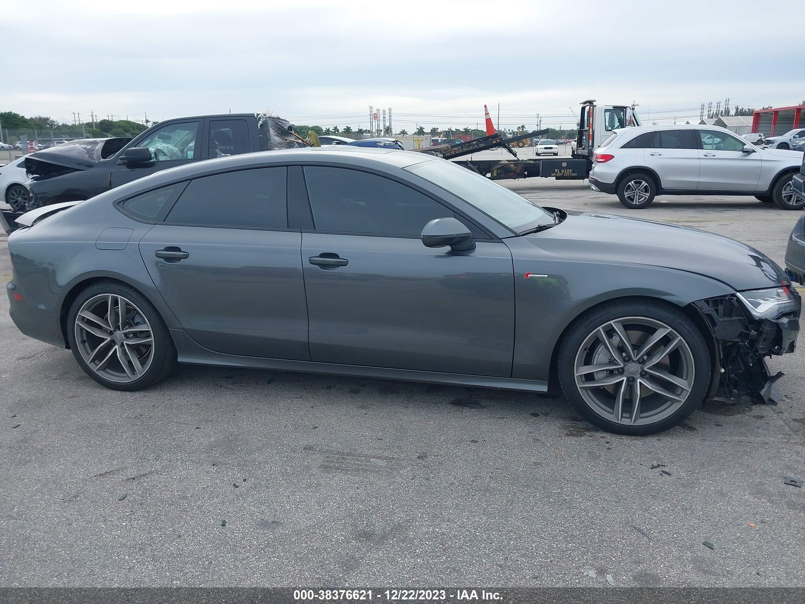 2015 Audi A7 3.0t Premium Plus Gold vin: WAU2GAFC4FN062571