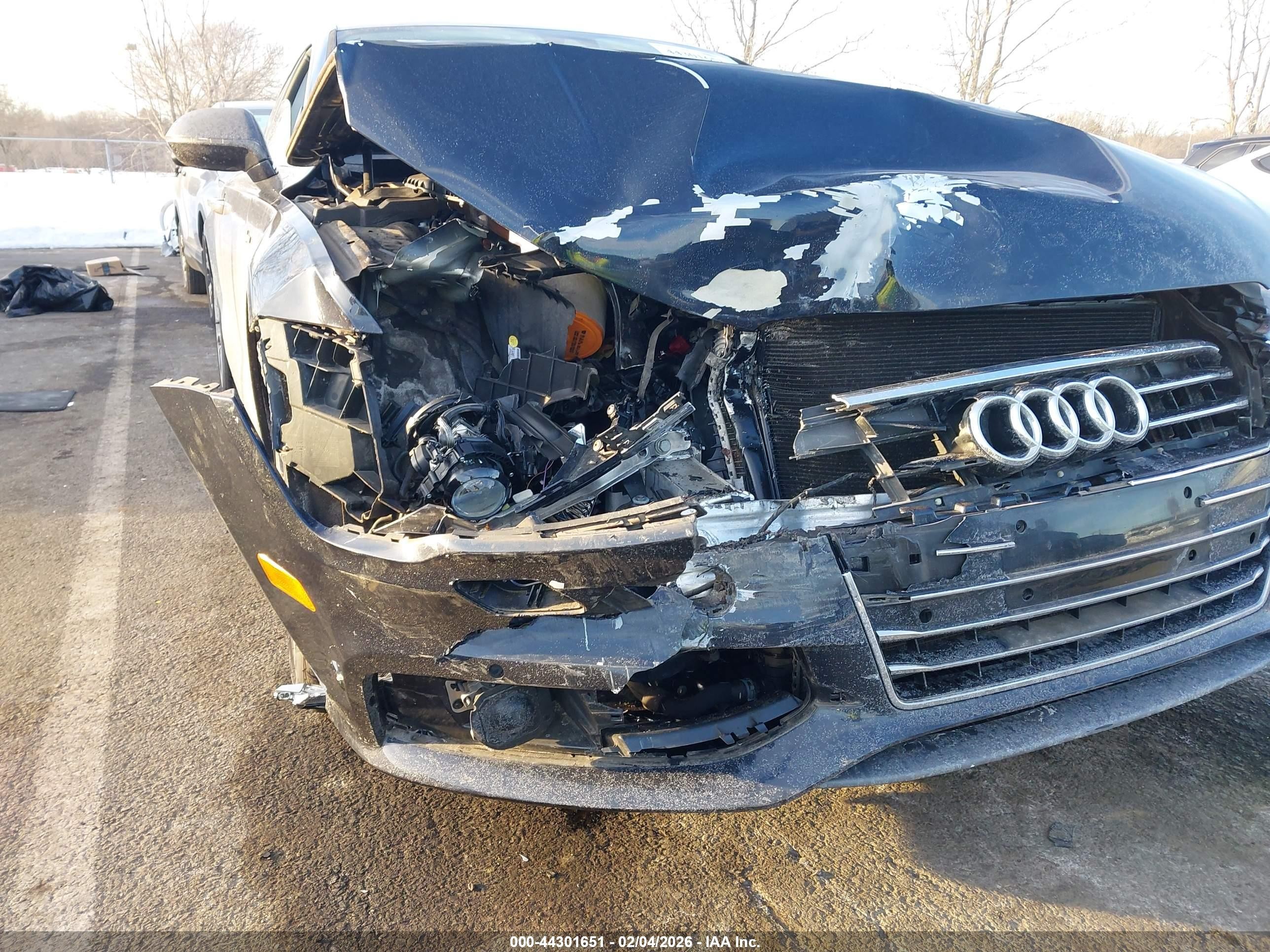 2012 Audi A7 Premium Black vin: WAU2GAFC5CN148080